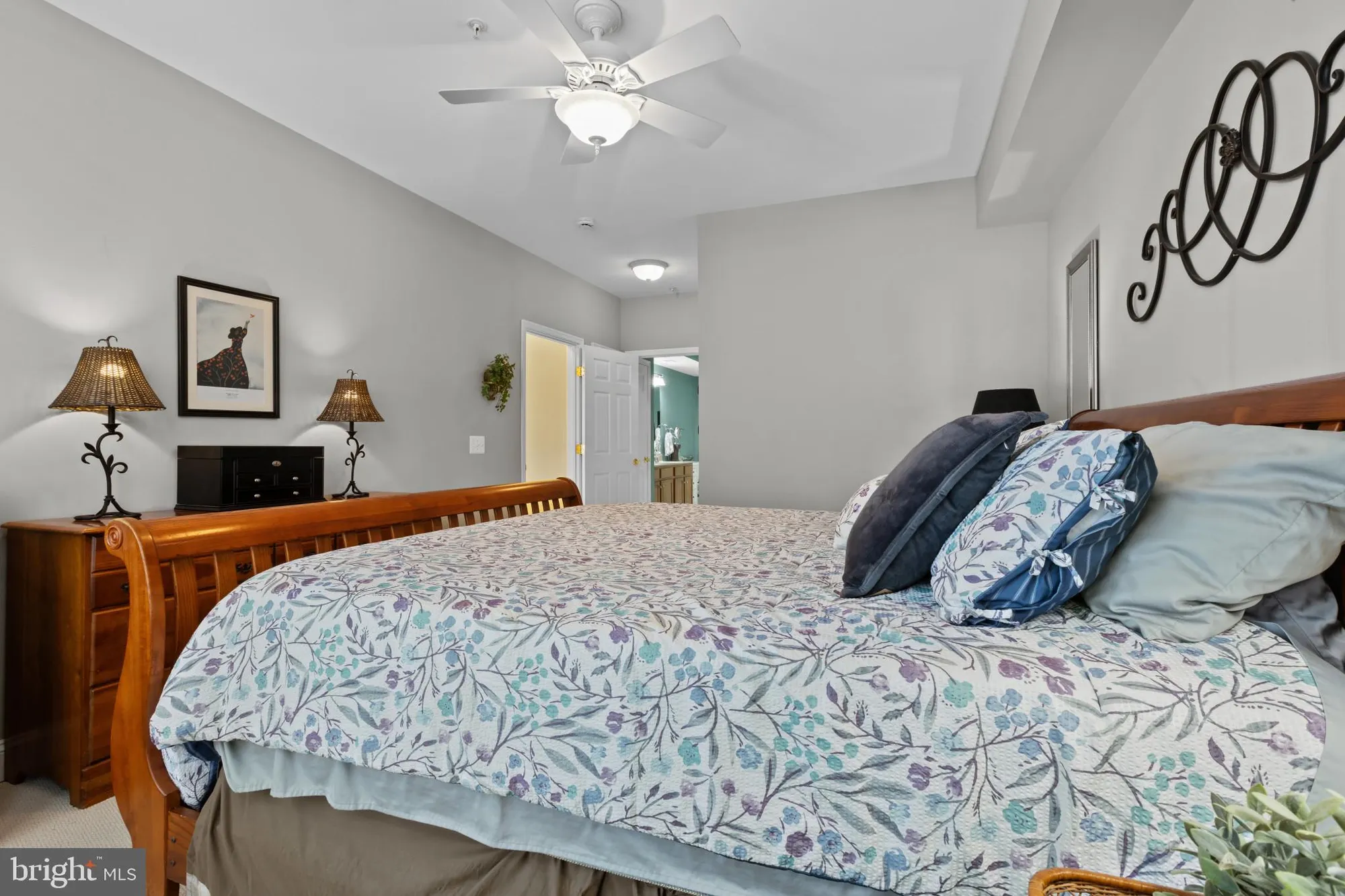 Property Slideshow image 23 of 37 | 8610 liberty trl unit 201, Manassas, VA, 20110