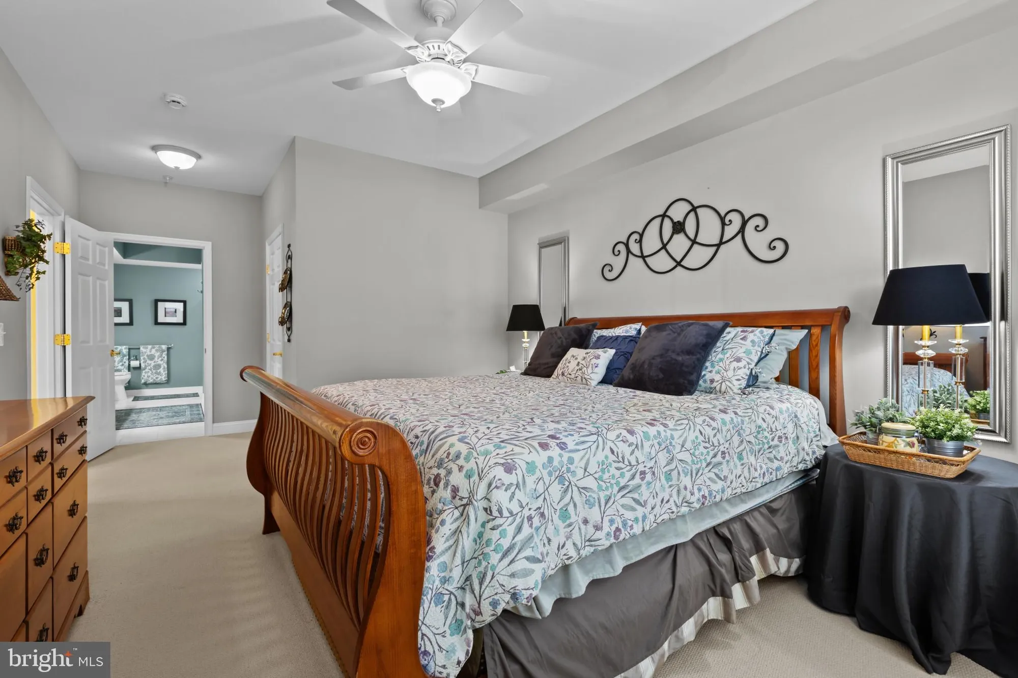 Property Slideshow image 24 of 37 | 8610 liberty trl unit 201, Manassas, VA, 20110