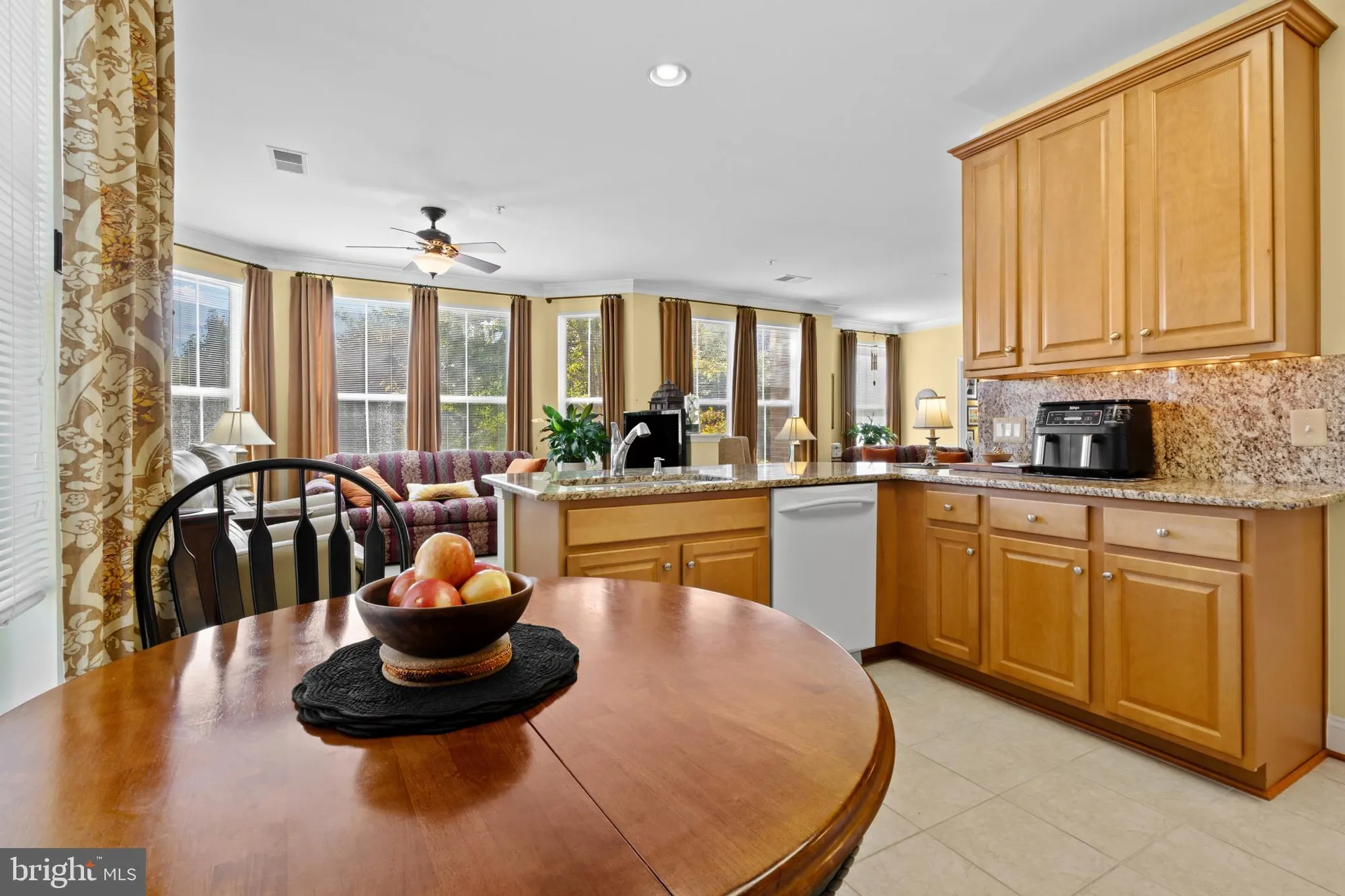 Property Slideshow image 20 of 37 | 8610 liberty trl unit 201, Manassas, VA, 20110