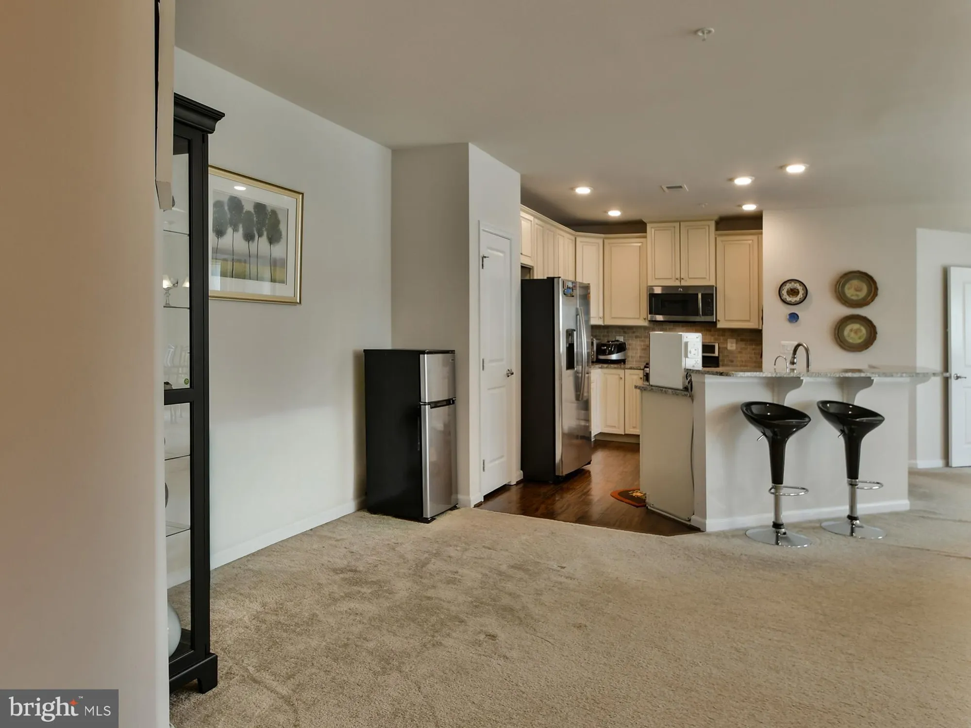 Property Slideshow image 8 of 37 | 2241 john gravel rd m, Marriottsville, MD, 21104