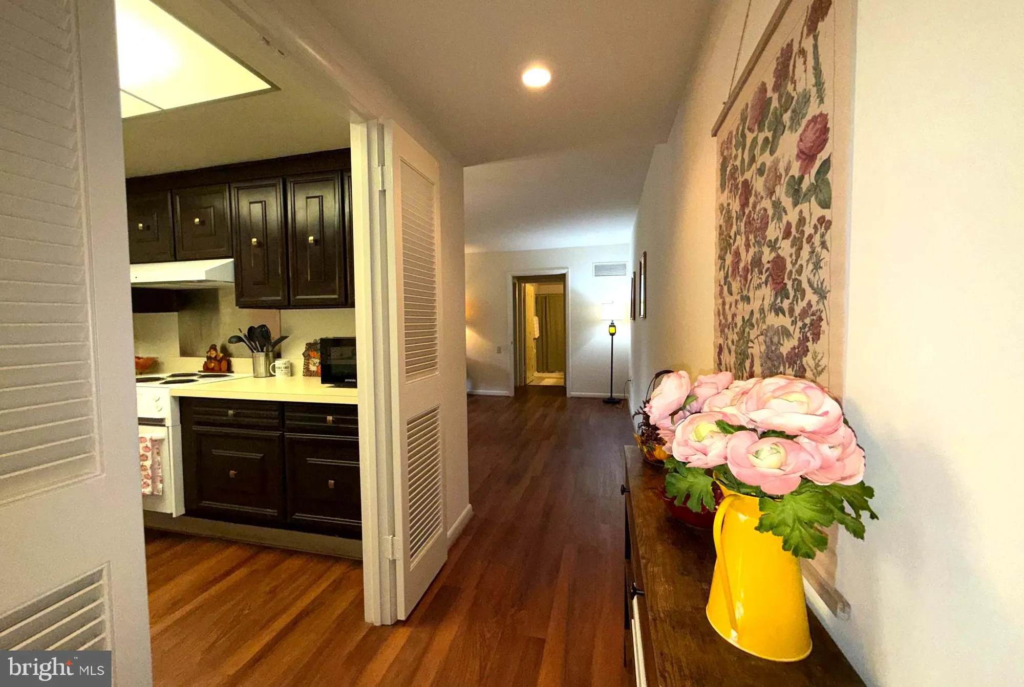 Property Slideshow image 5 of 41 | 3352 chiswick ct 57-2e, Silver Spring, MD, 20906