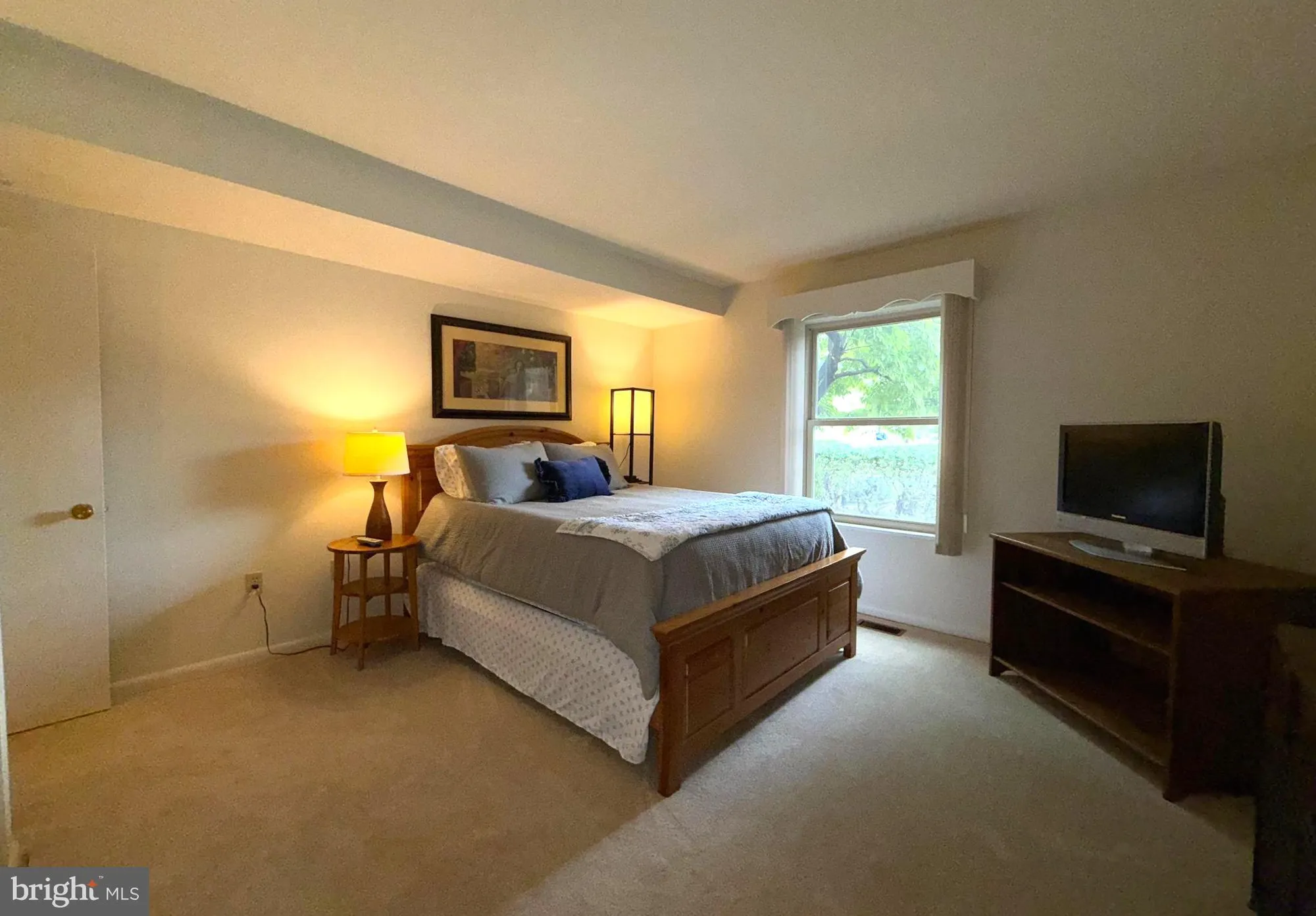 Property Slideshow image 19 of 41 | 3352 chiswick ct 57-2e, Silver Spring, MD, 20906