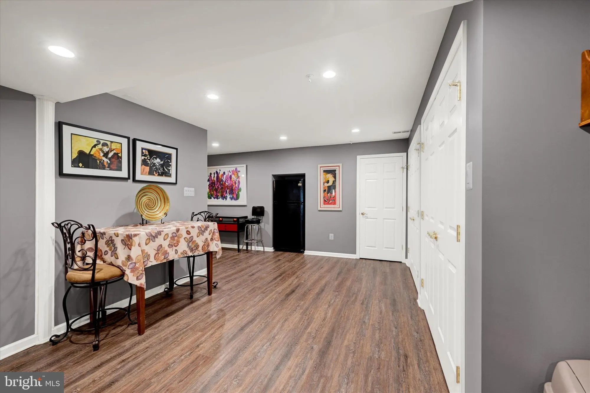 Property Slideshow image 25 of 43 | 8500 bridalwreath way, Pikesville, MD, 21208