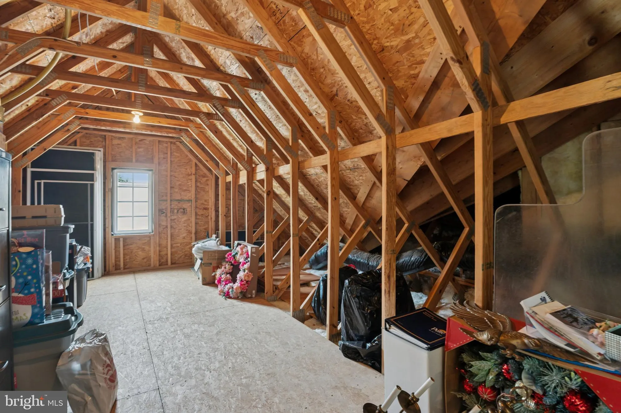 Property Slideshow image 30 of 47 | 213 katsura dr, Kennett Square, PA, 19348