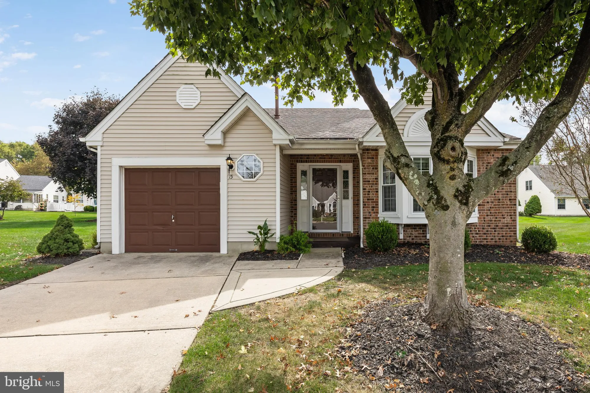 Property Slideshow image 2 of 26 | 15 pecan ct, Mount Laurel, NJ, 08054