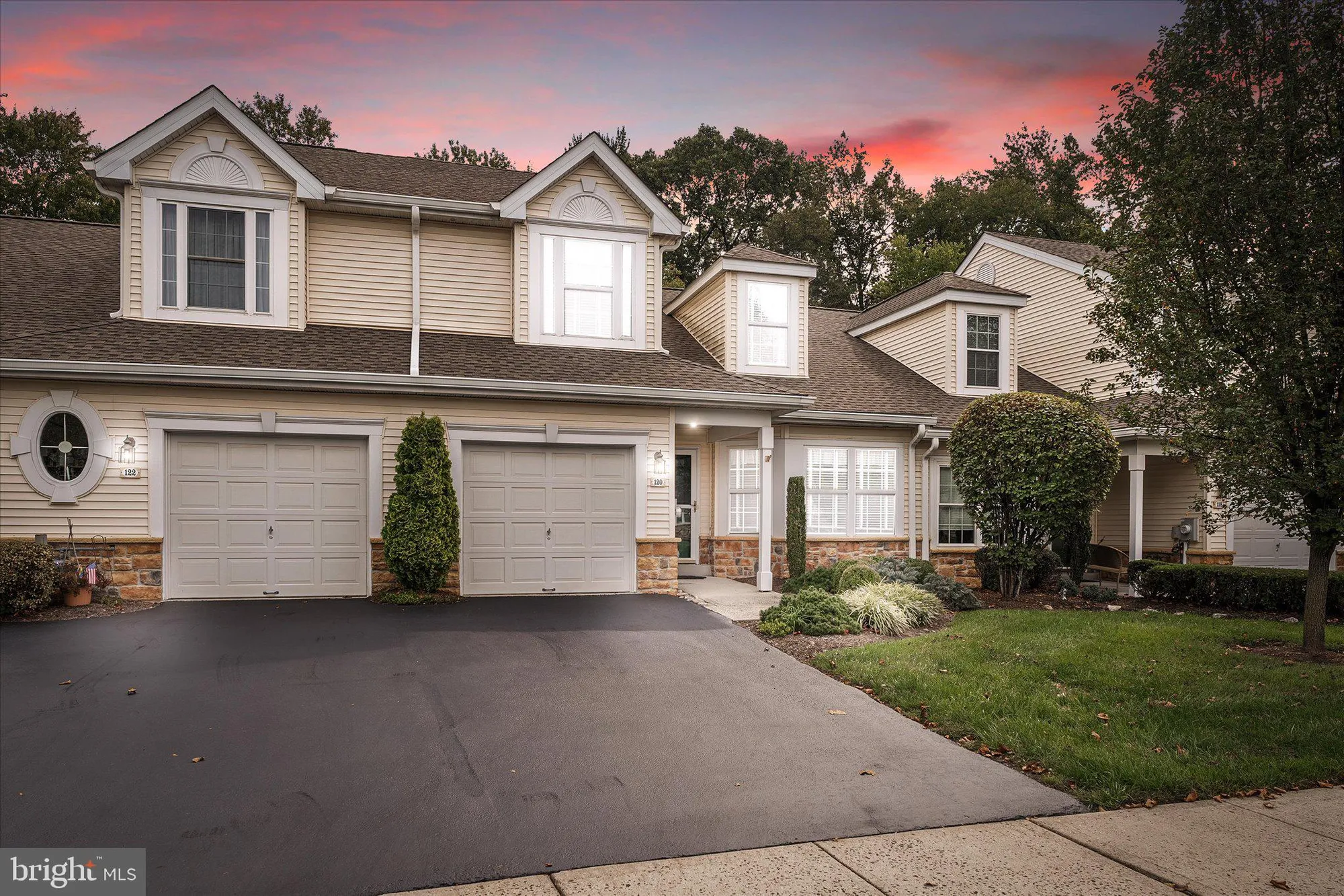 Property Slideshow image 1 of 46 | 120 kingston blvd, Hamilton, NJ, 08690