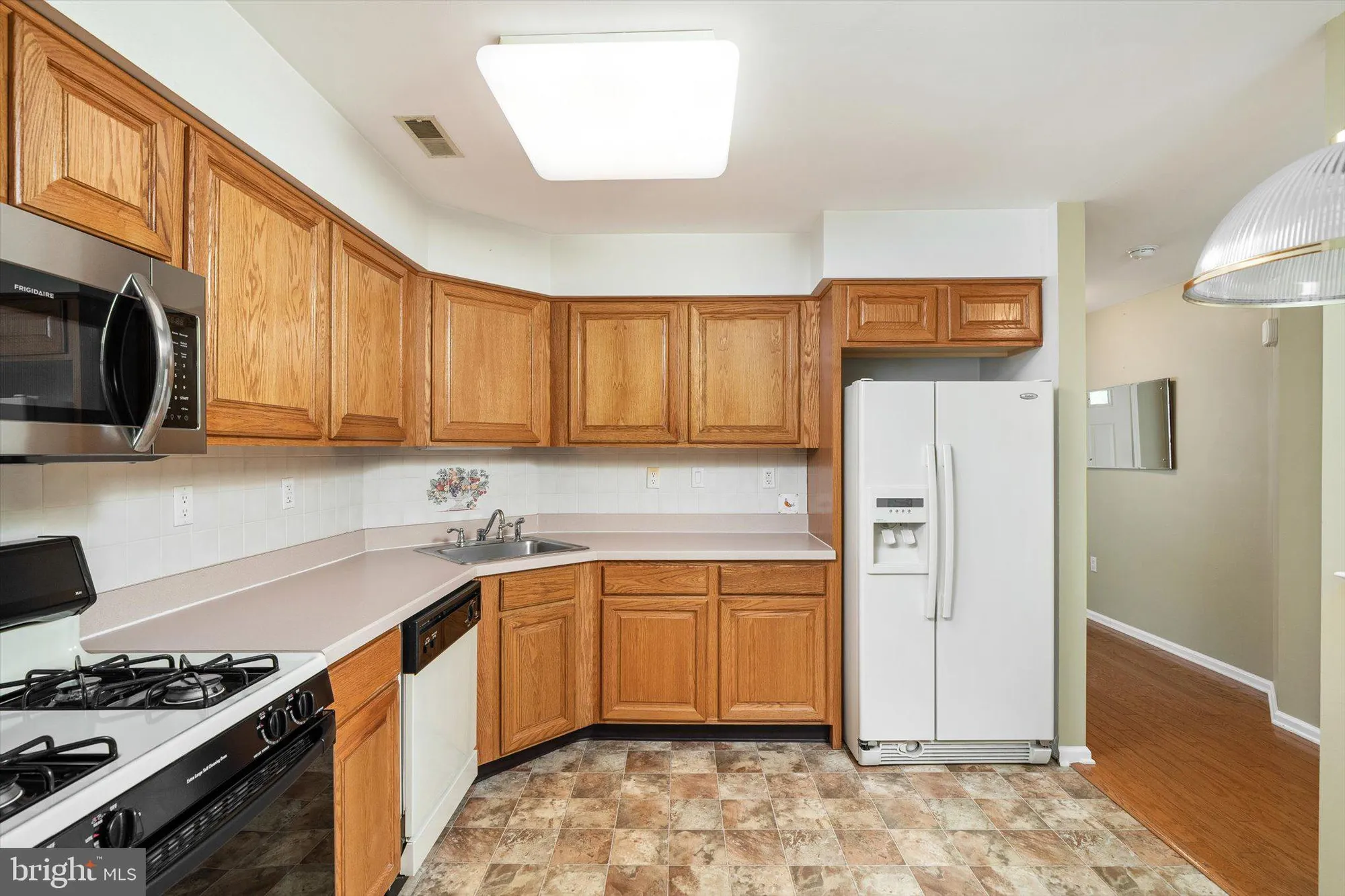 Property Slideshow image 12 of 46 | 120 kingston blvd, Hamilton, NJ, 08690