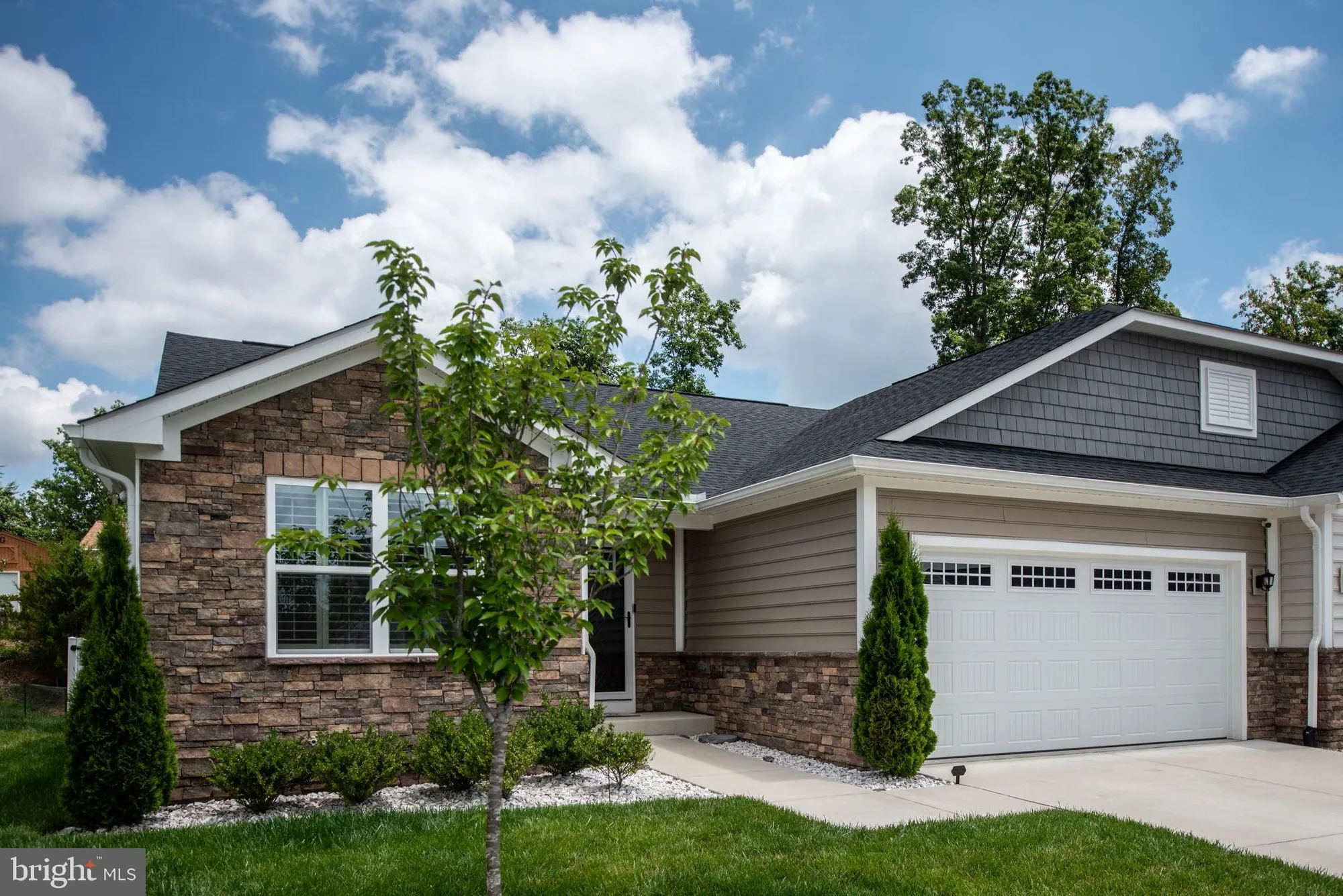 Property Slideshow image 2 of 38 | 8859 marlow dr, Spotsylvania, VA, 22551