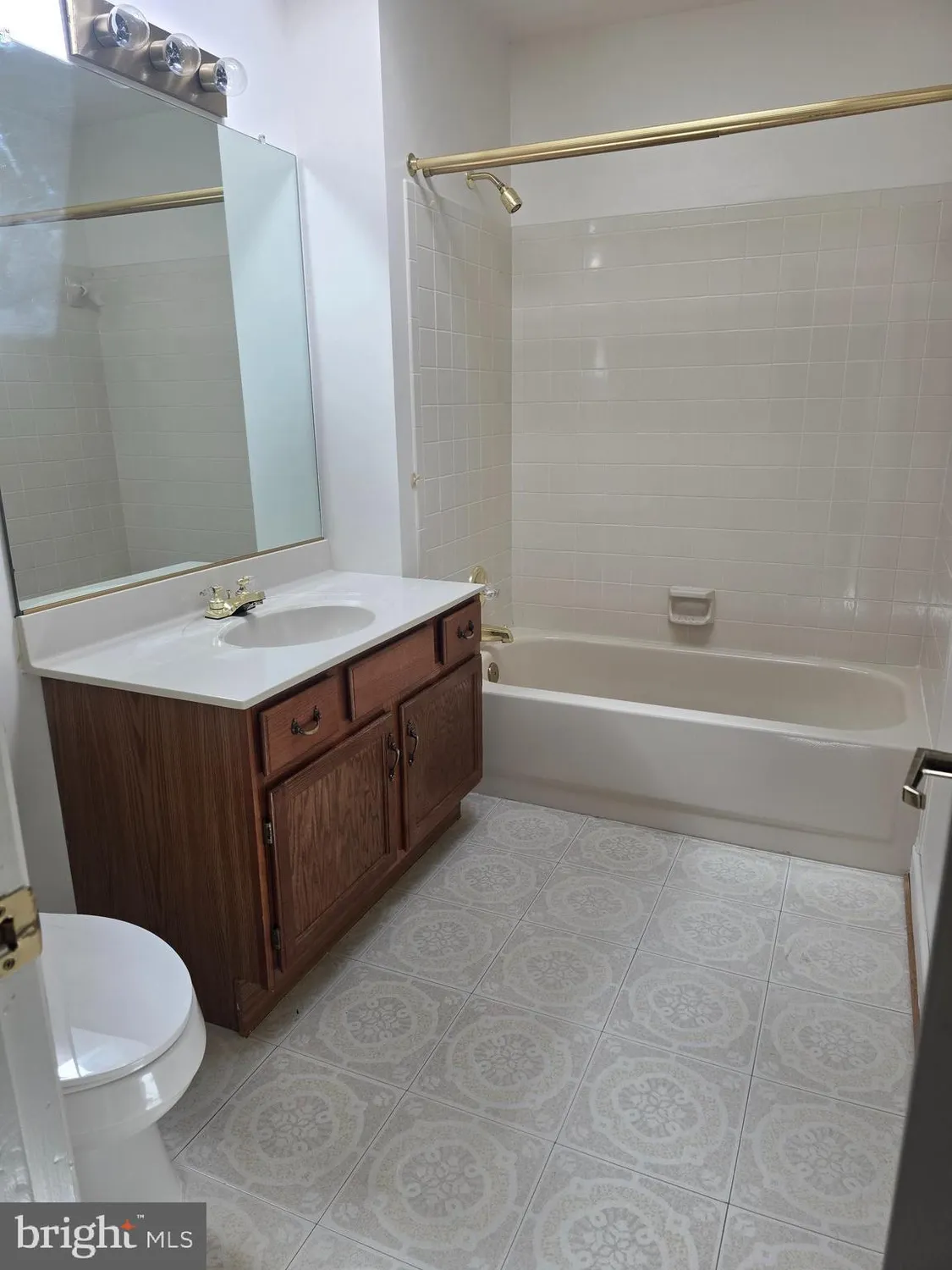 Property Slideshow image 24 of 41 | 11606 savannah dr, Fredericksburg, VA, 22407