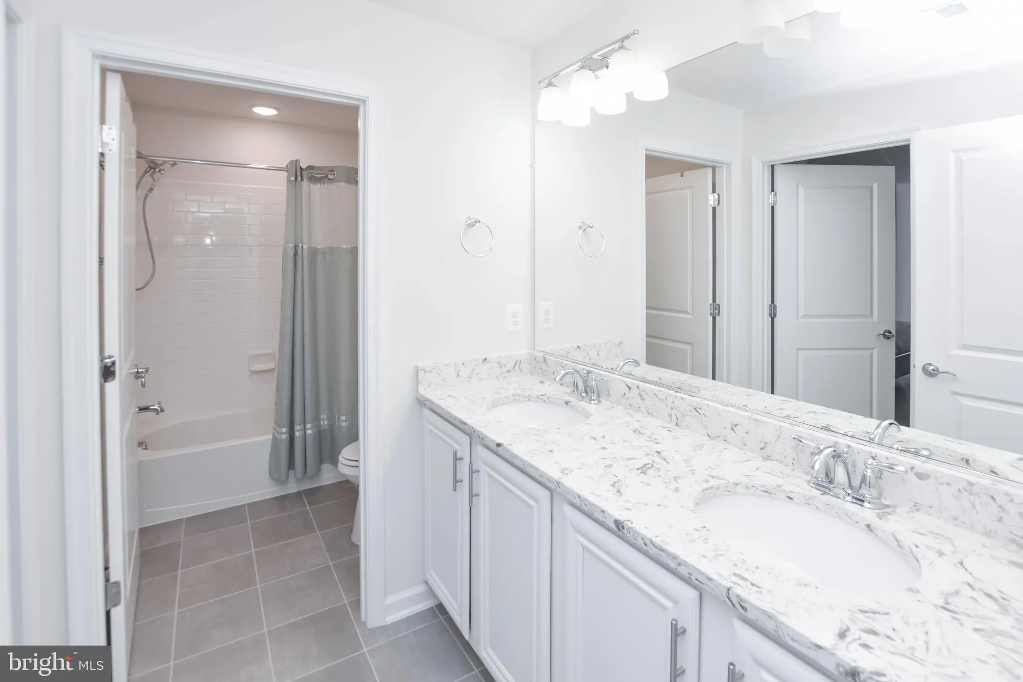 Property Slideshow image 28 of 39 | 19873 silvery blue ter, Ashburn, VA, 20147