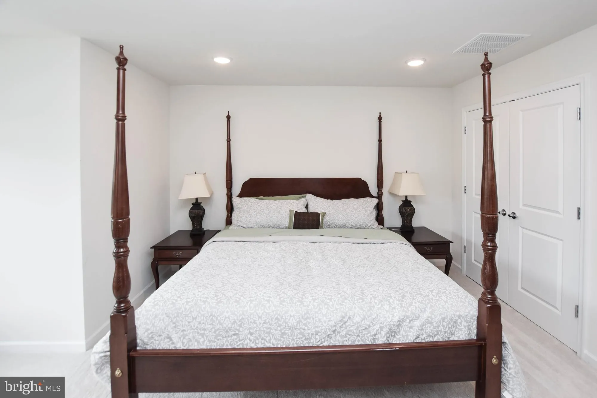 Property Slideshow image 26 of 39 | 19873 silvery blue ter, Ashburn, VA, 20147