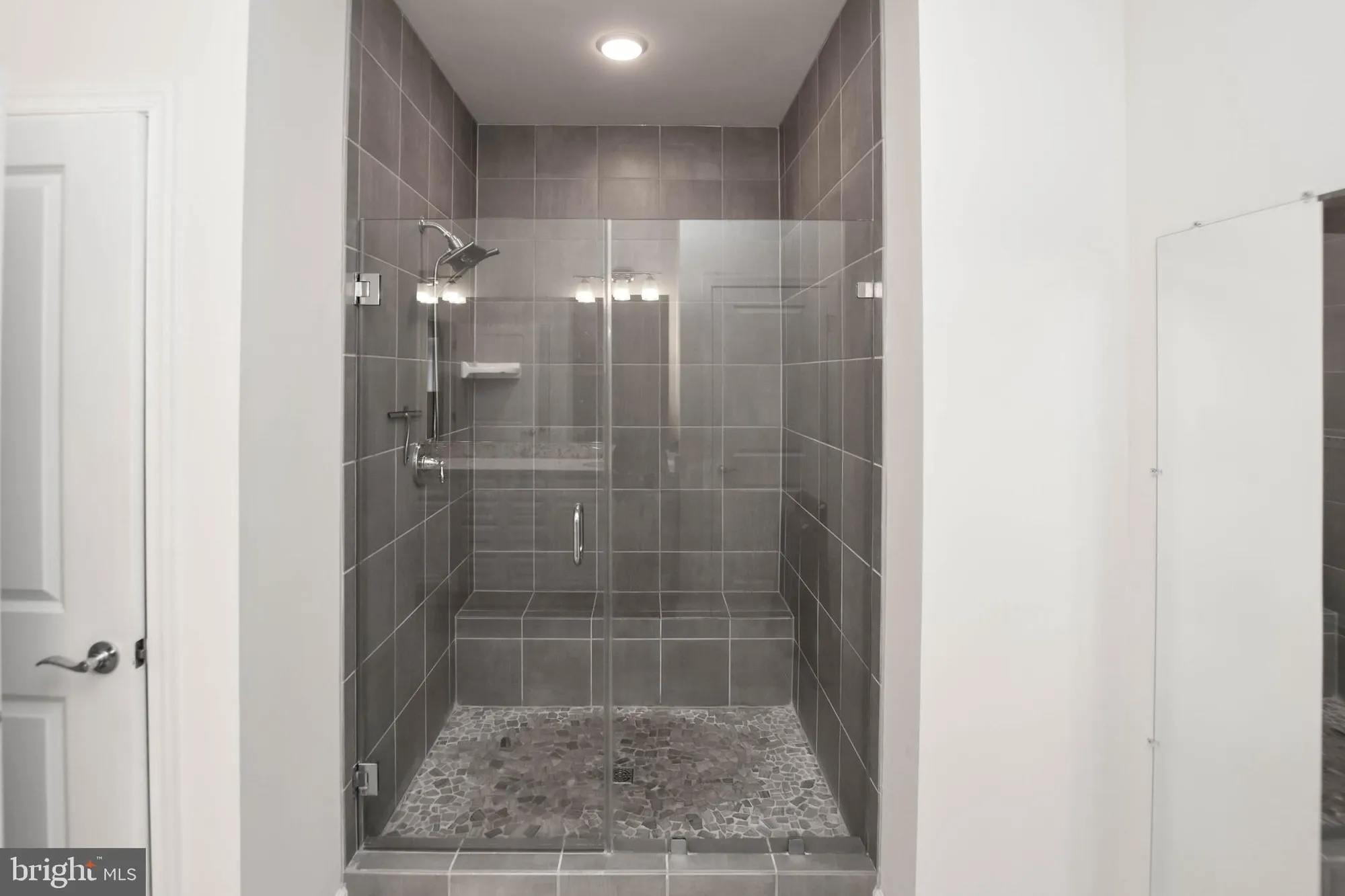 Property Slideshow image 14 of 39 | 19873 silvery blue ter, Ashburn, VA, 20147