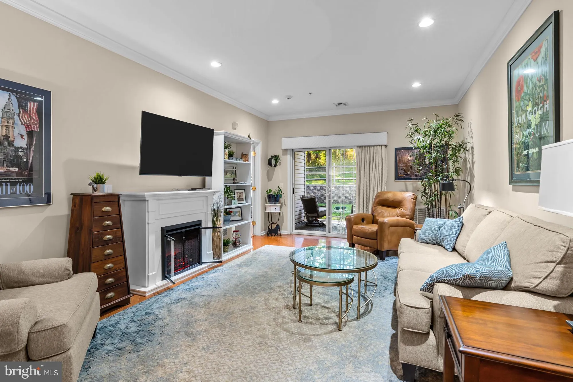 Property Slideshow image 10 of 24 | 1 falcon dr ste 203, Holland, PA, 18966