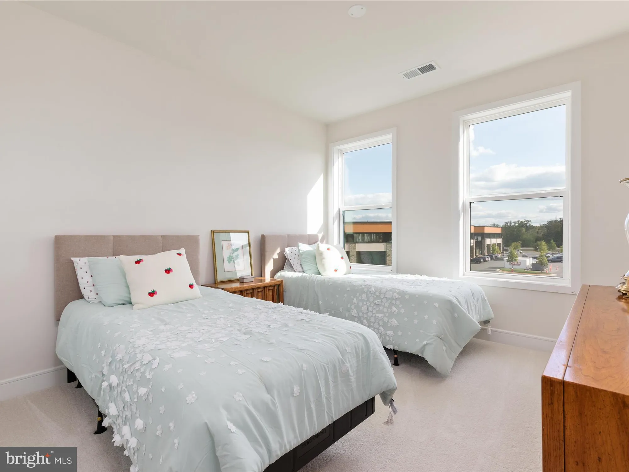 Property Slideshow image 14 of 35 | 42920 firefly sonata ter unit 307, Ashburn, VA, 20148