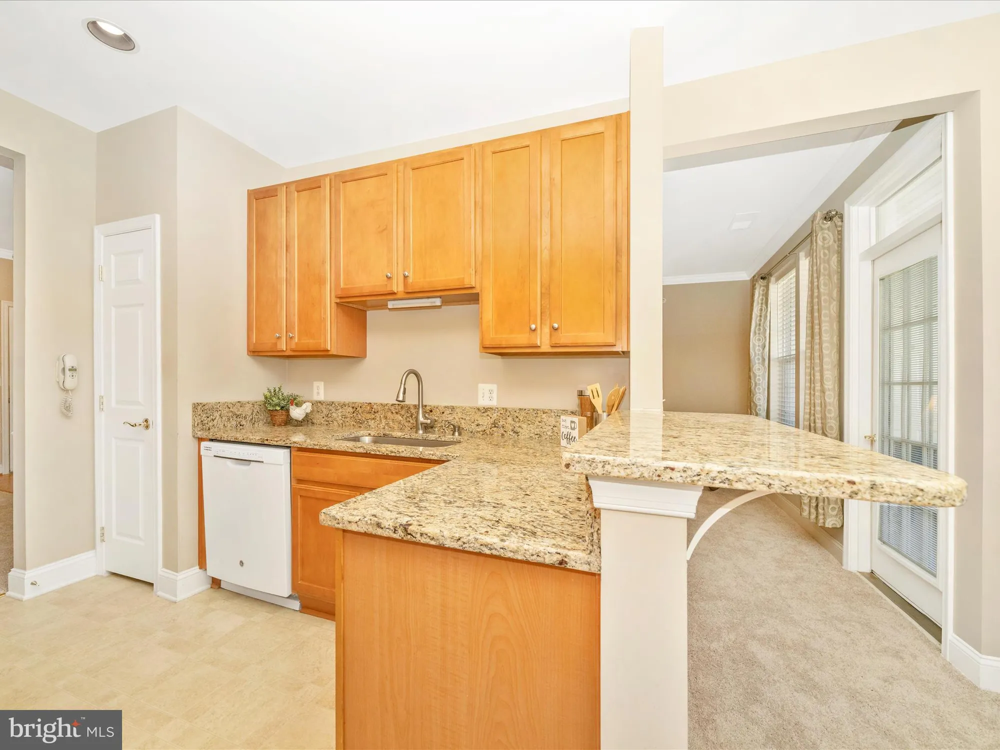 Property Slideshow image 24 of 62 | 2520 kensington gdns unit 401, Ellicott City, MD, 21043