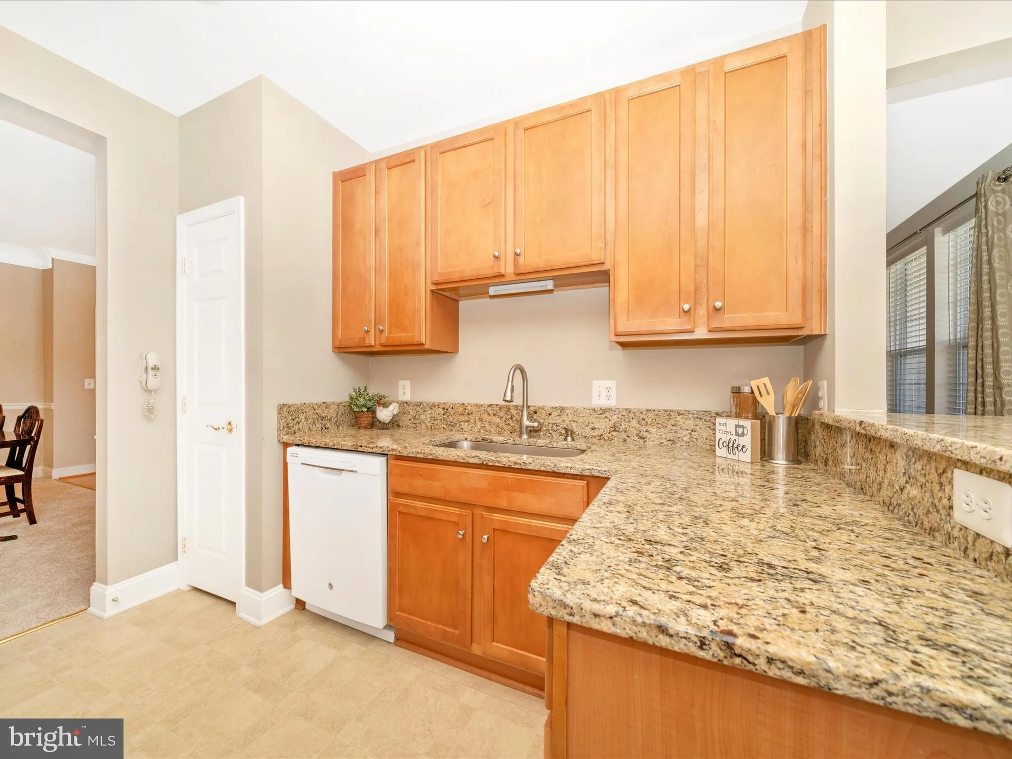 Property Slideshow image 27 of 62 | 2520 kensington gdns unit 401, Ellicott City, MD, 21043