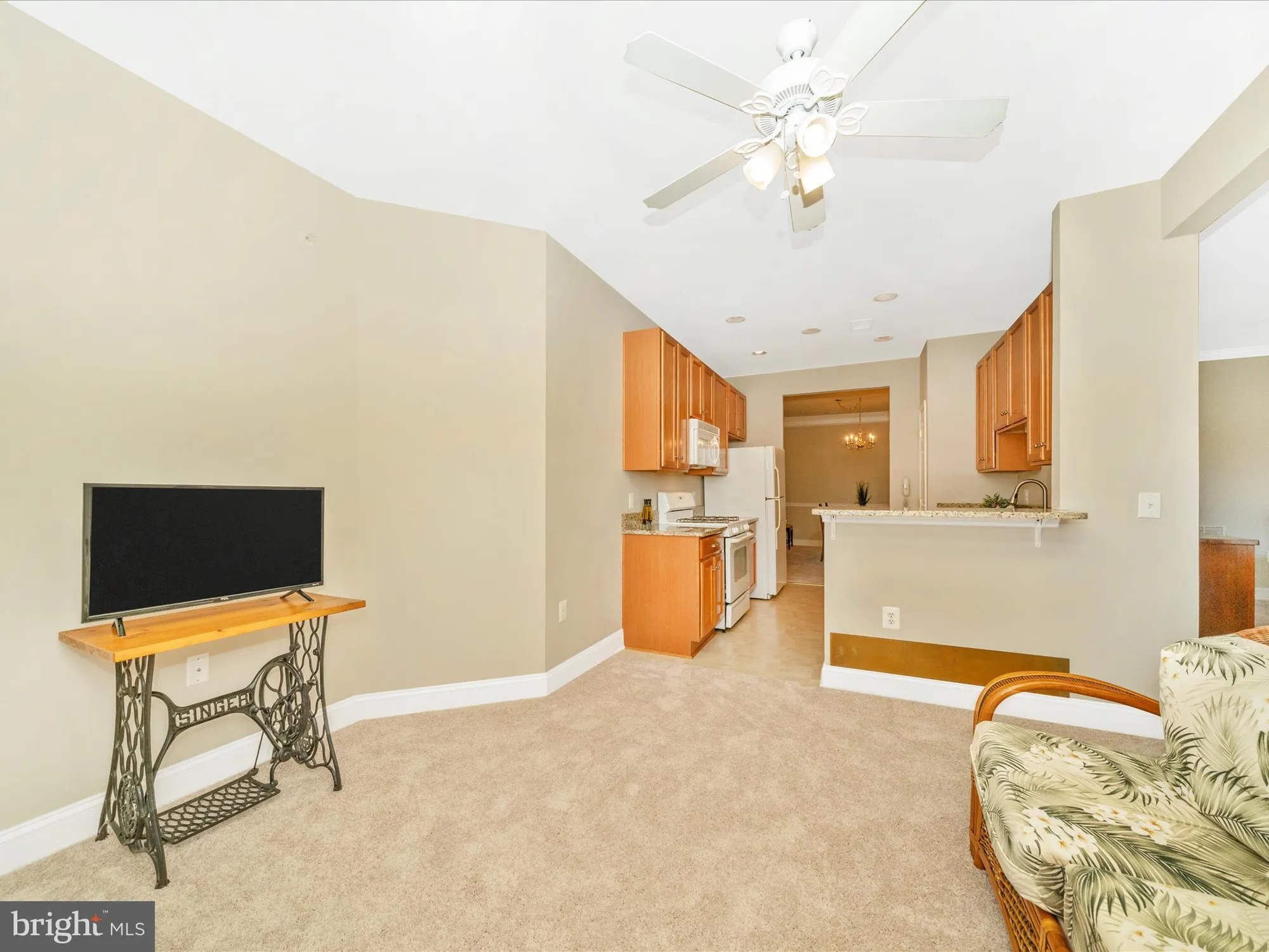 Property Slideshow image 21 of 62 | 2520 kensington gdns unit 401, Ellicott City, MD, 21043
