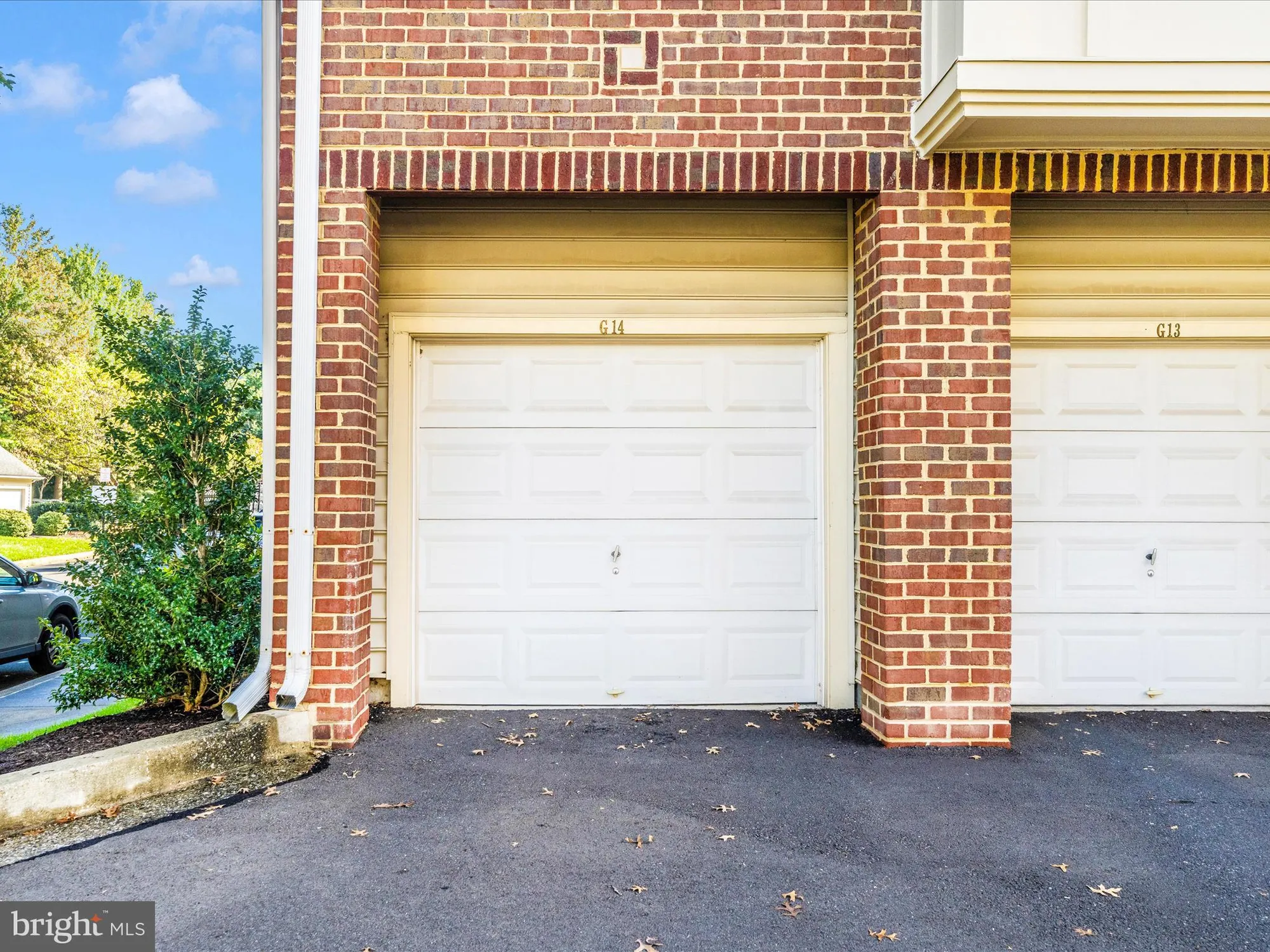 Property Slideshow image 3 of 62 | 2520 kensington gdns unit 401, Ellicott City, MD, 21043