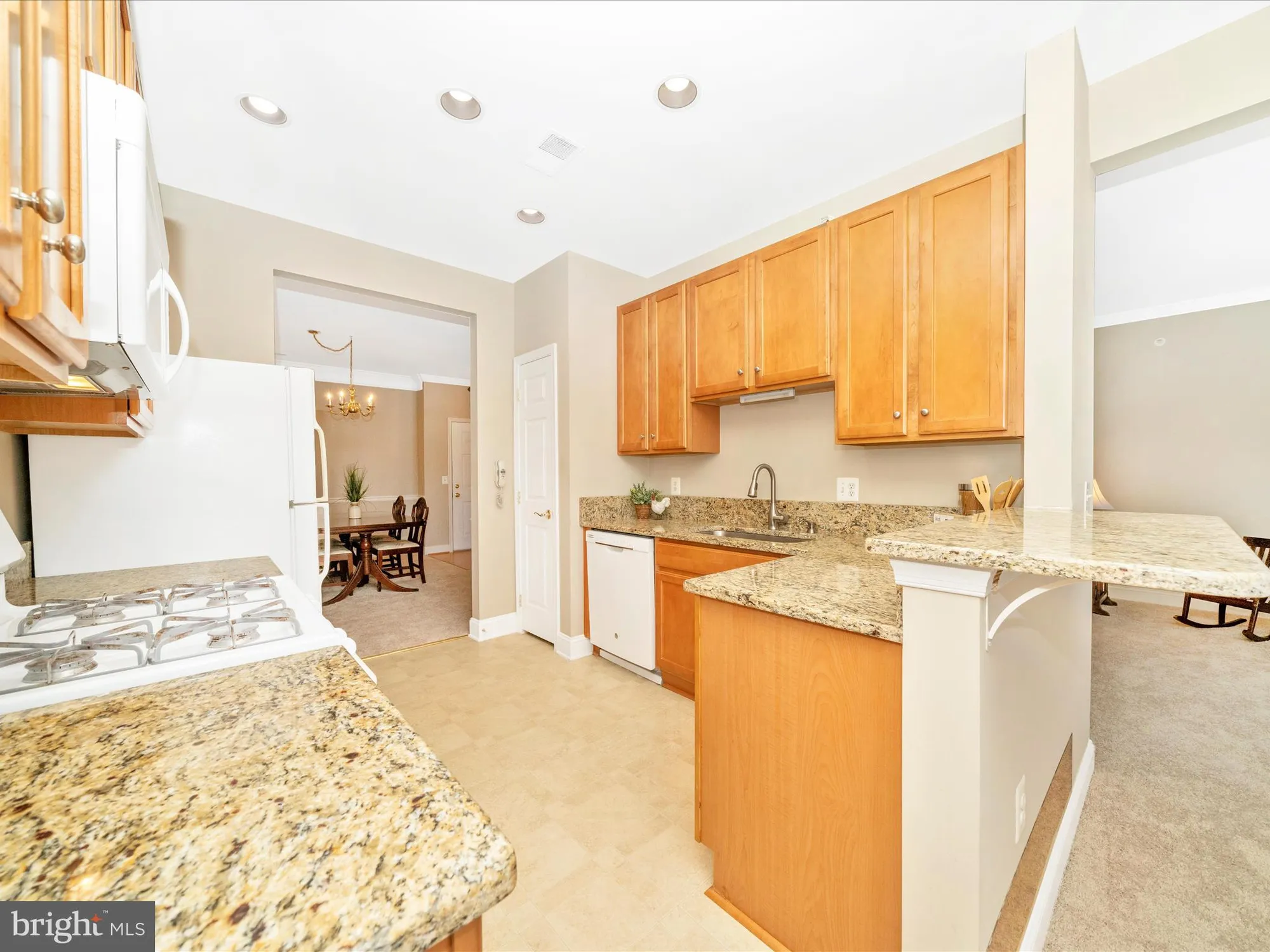 Property Slideshow image 28 of 62 | 2520 kensington gdns unit 401, Ellicott City, MD, 21043