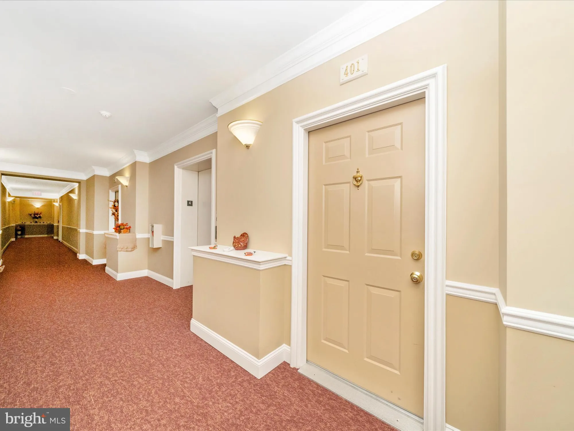 Property Slideshow image 6 of 62 | 2520 kensington gdns unit 401, Ellicott City, MD, 21043