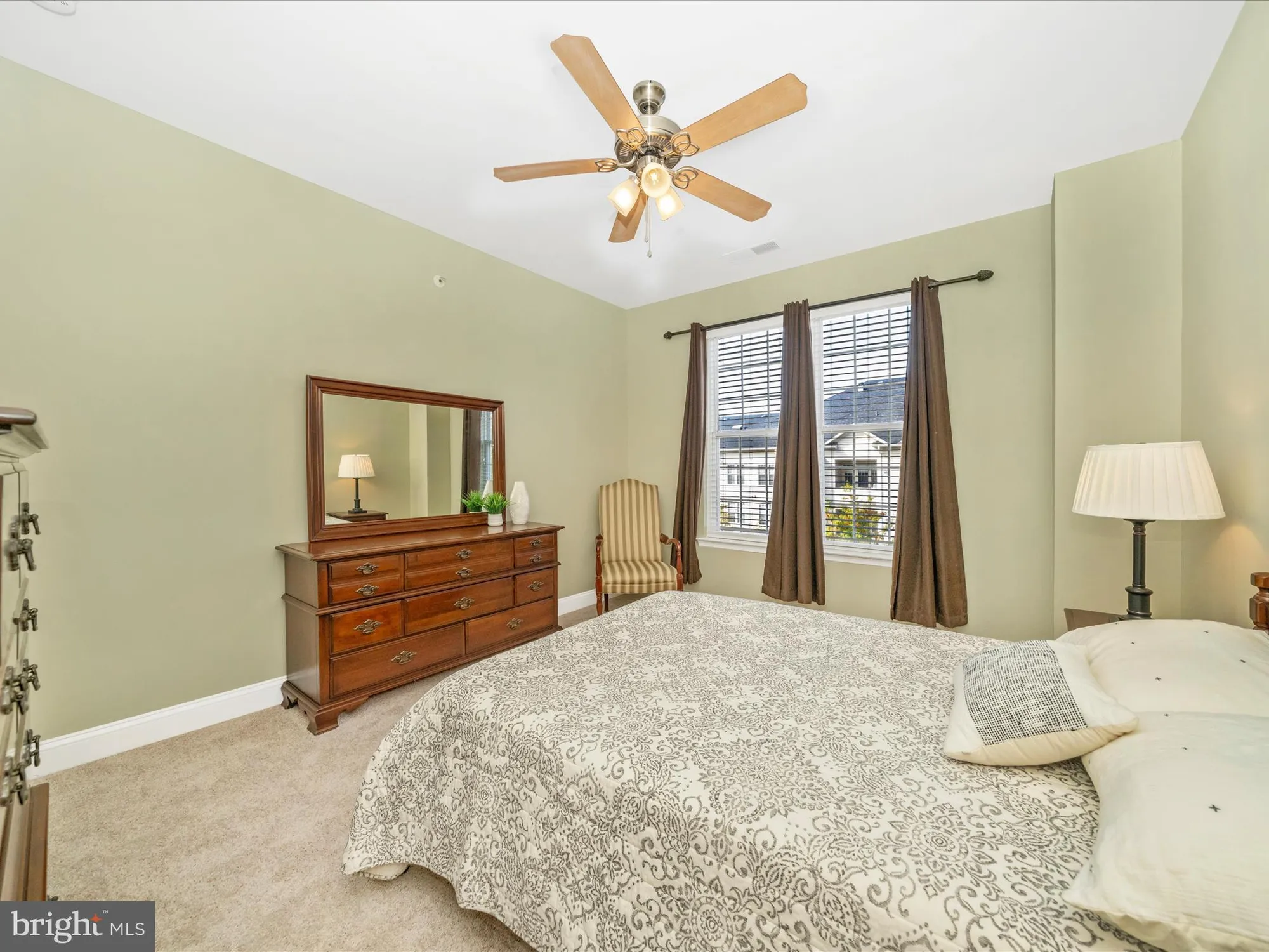 Property Slideshow image 33 of 62 | 2520 kensington gdns unit 401, Ellicott City, MD, 21043