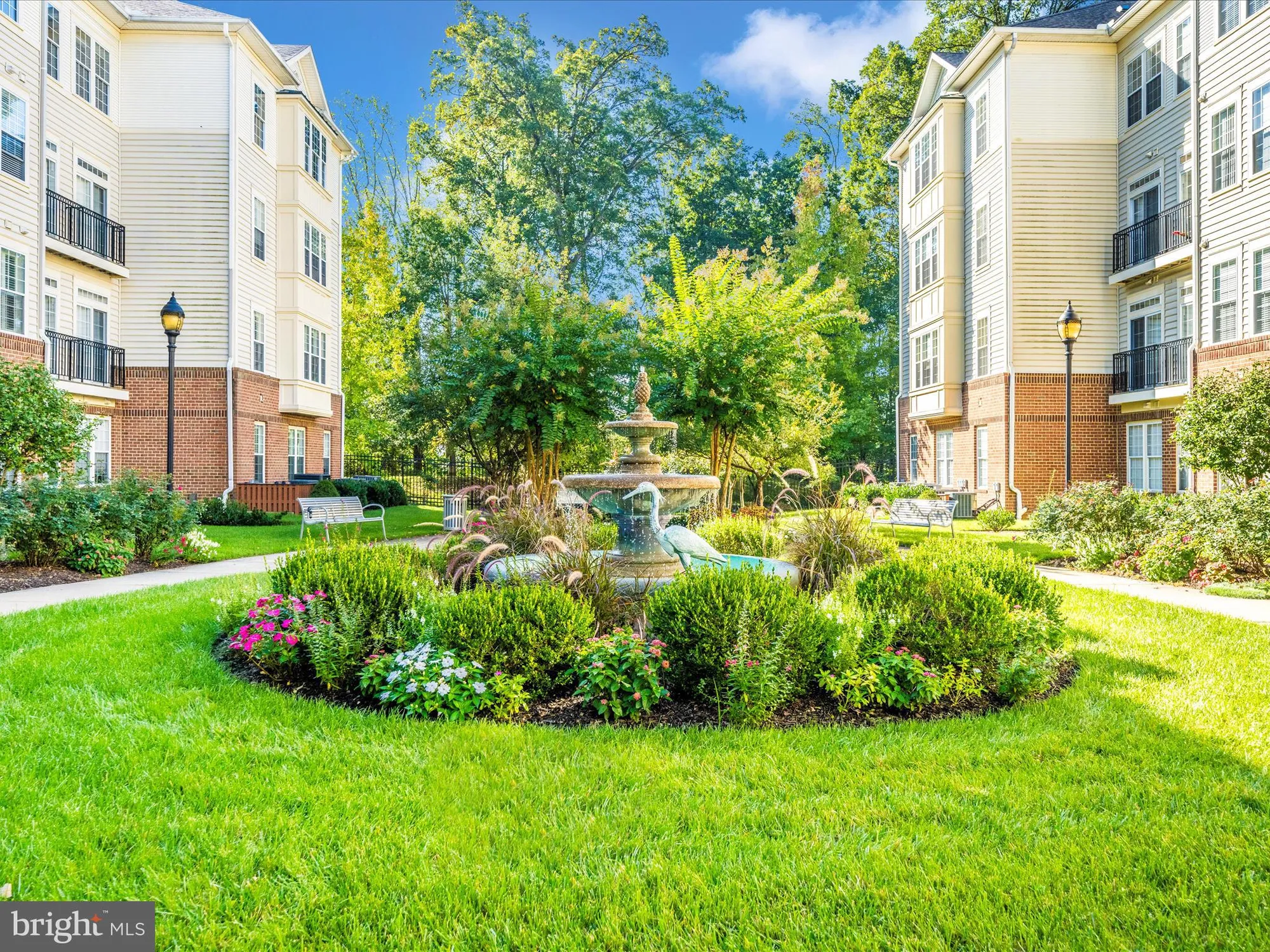 Property Slideshow image 52 of 62 | 2520 kensington gdns unit 401, Ellicott City, MD, 21043