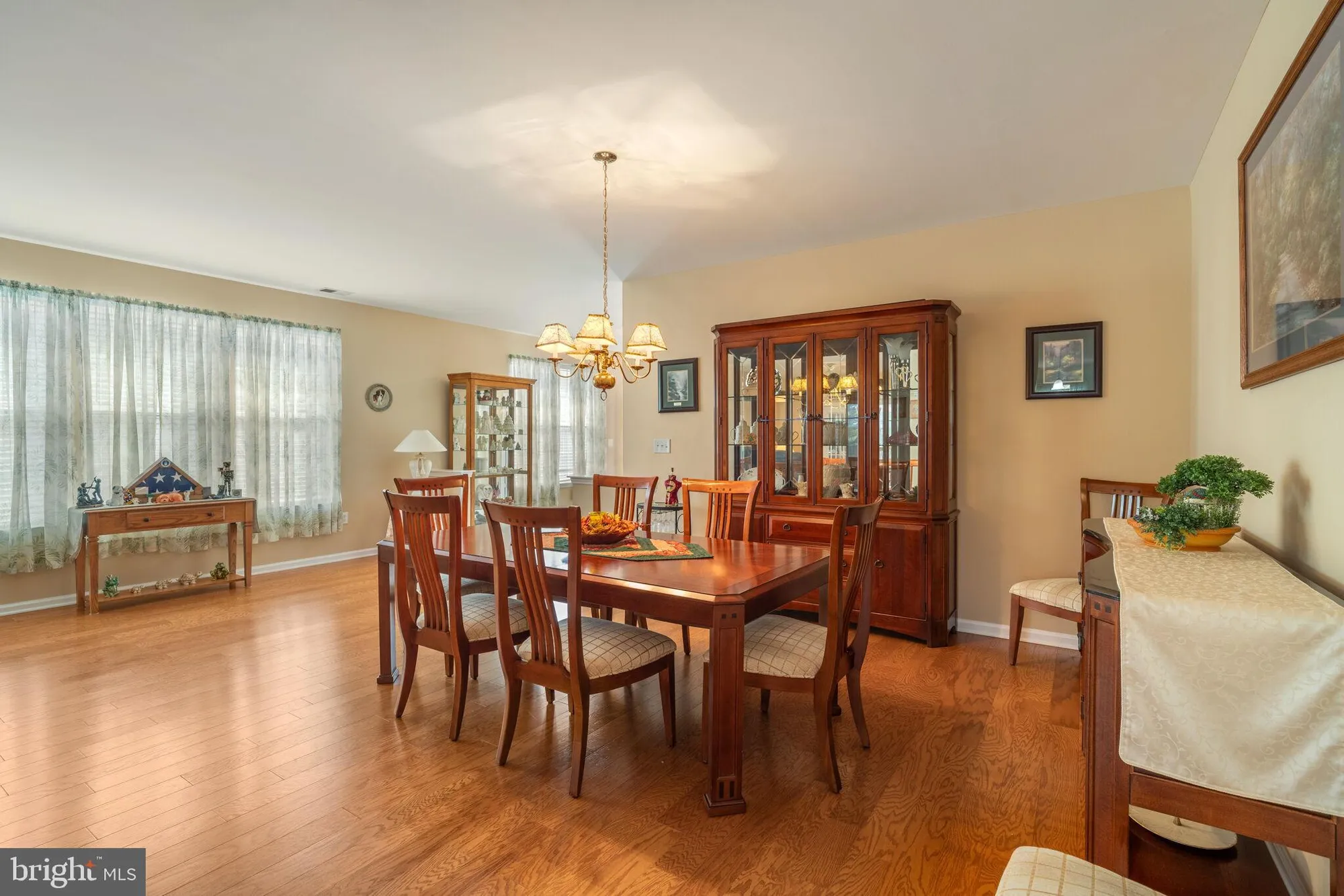 Property Slideshow image 21 of 77 | 6 mountain stream ct, Barnegat, NJ, 08005