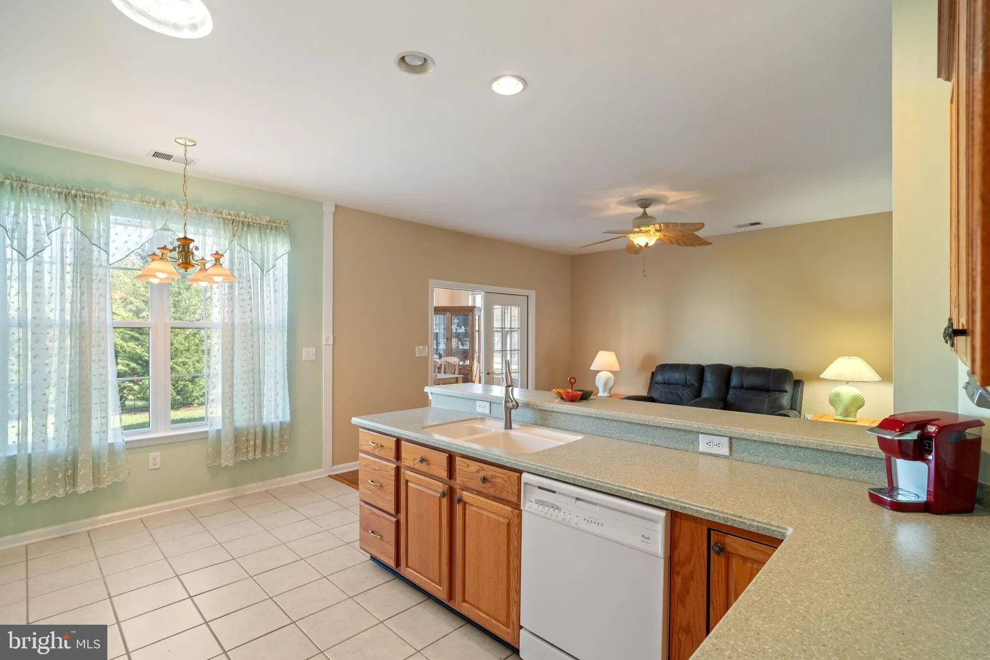 Property Slideshow image 33 of 77 | 6 mountain stream ct, Barnegat, NJ, 08005