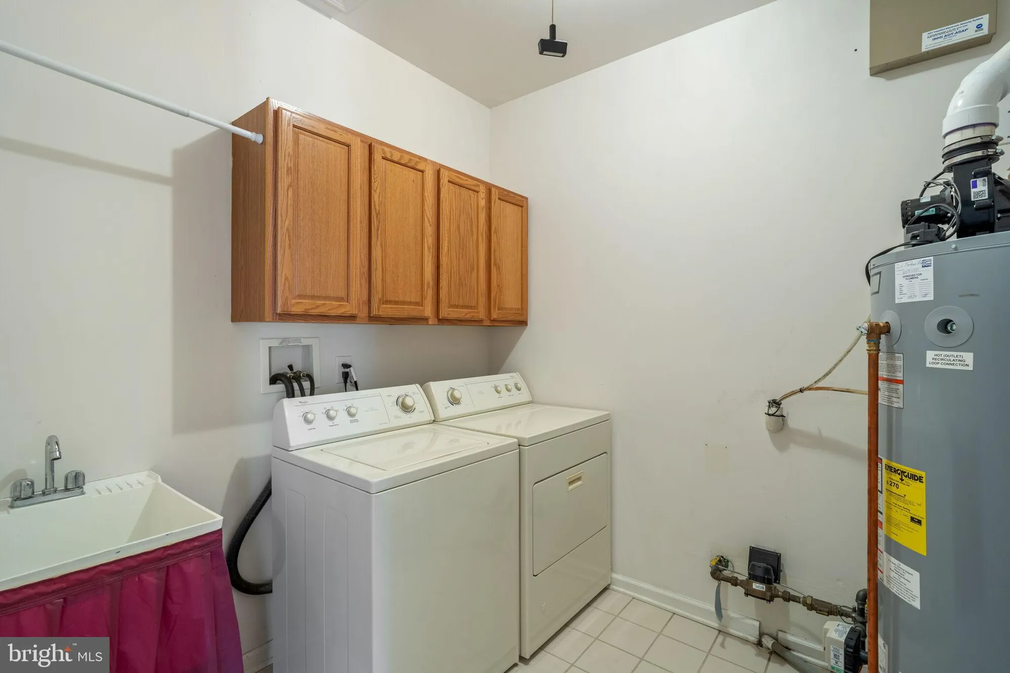 Property Slideshow image 38 of 77 | 6 mountain stream ct, Barnegat, NJ, 08005