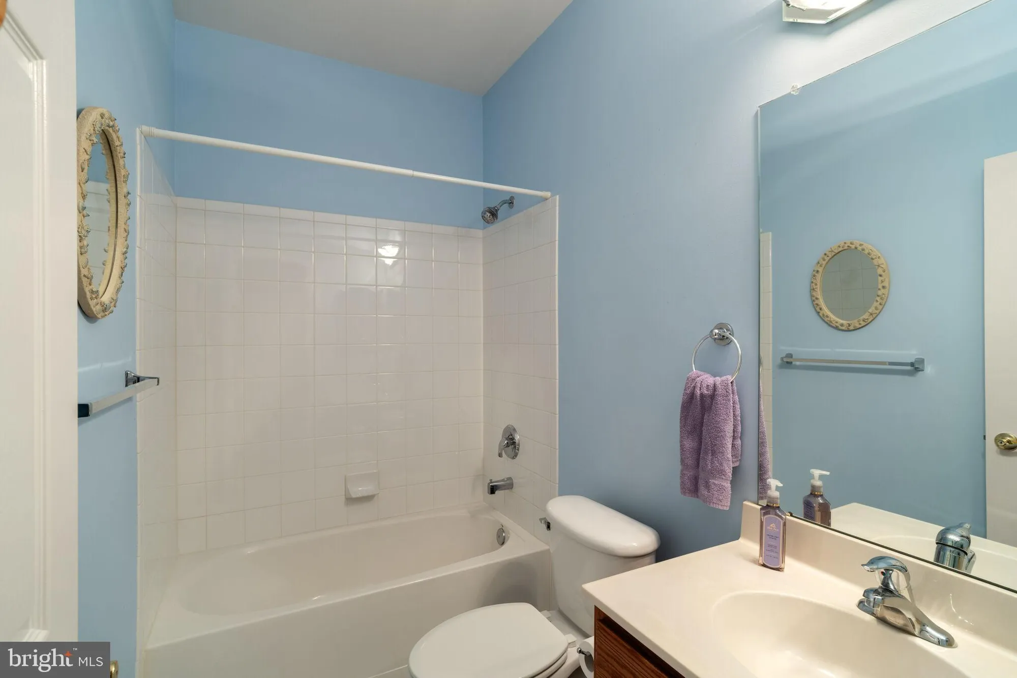 Property Slideshow image 39 of 77 | 6 mountain stream ct, Barnegat, NJ, 08005