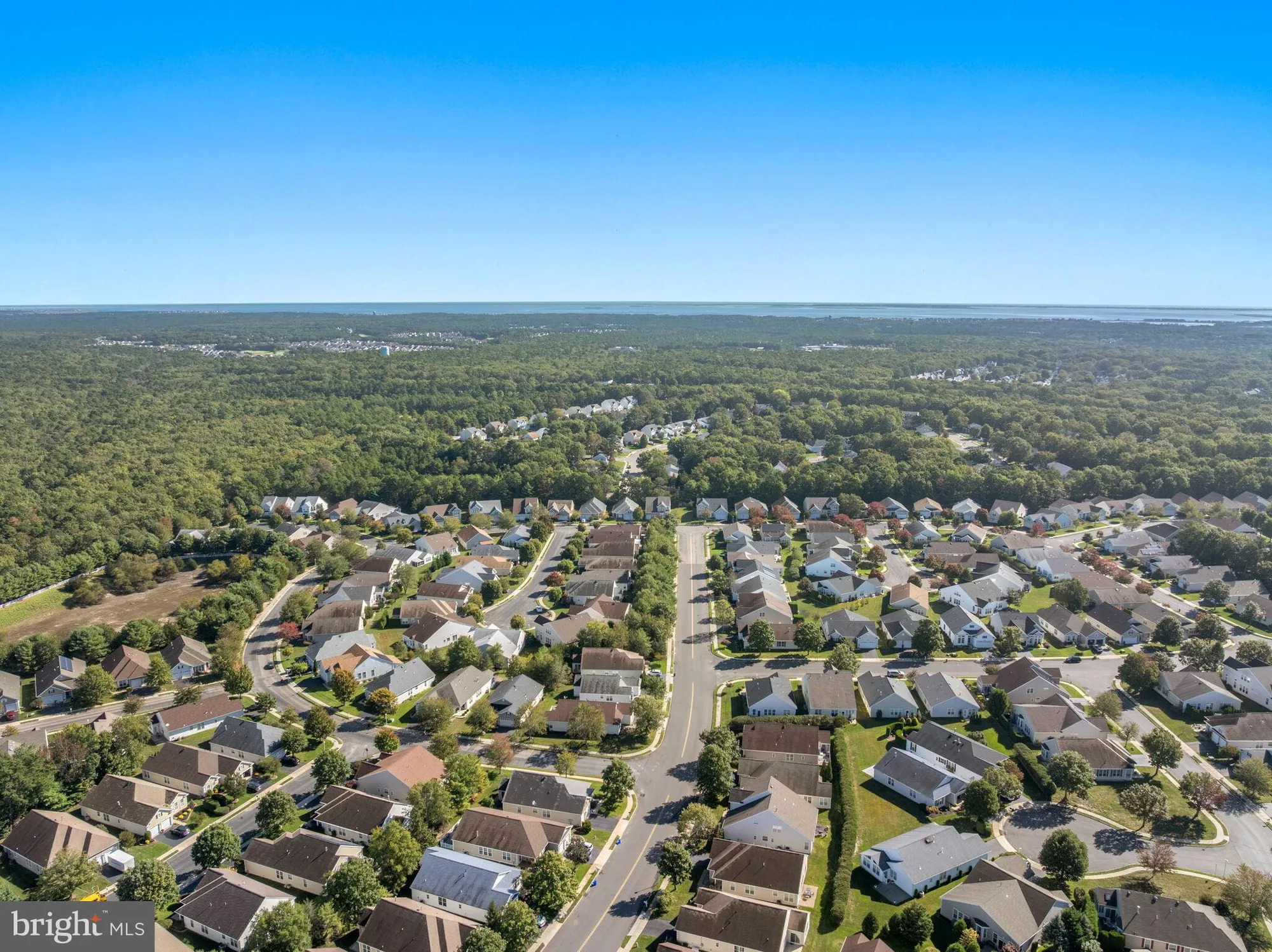 Property Slideshow image 52 of 77 | 6 mountain stream ct, Barnegat, NJ, 08005