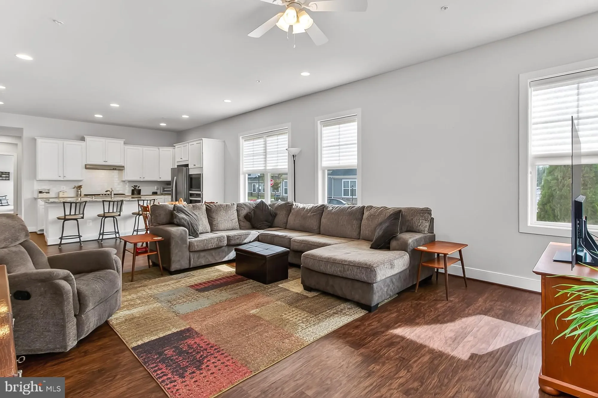 Property Slideshow image 11 of 73 | 42783 firefly sonata ter, Ashburn, VA, 20148