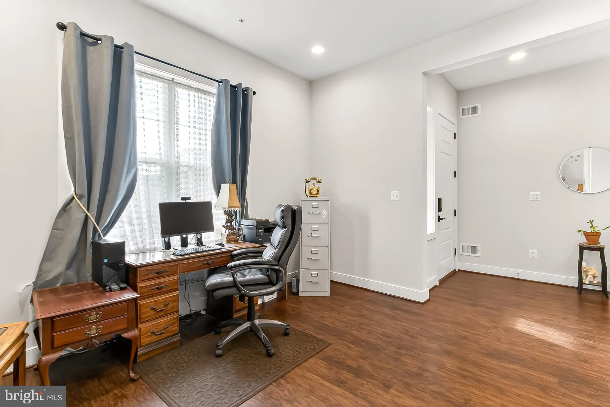 Property Slideshow image 24 of 73 | 42783 firefly sonata ter, Ashburn, VA, 20148