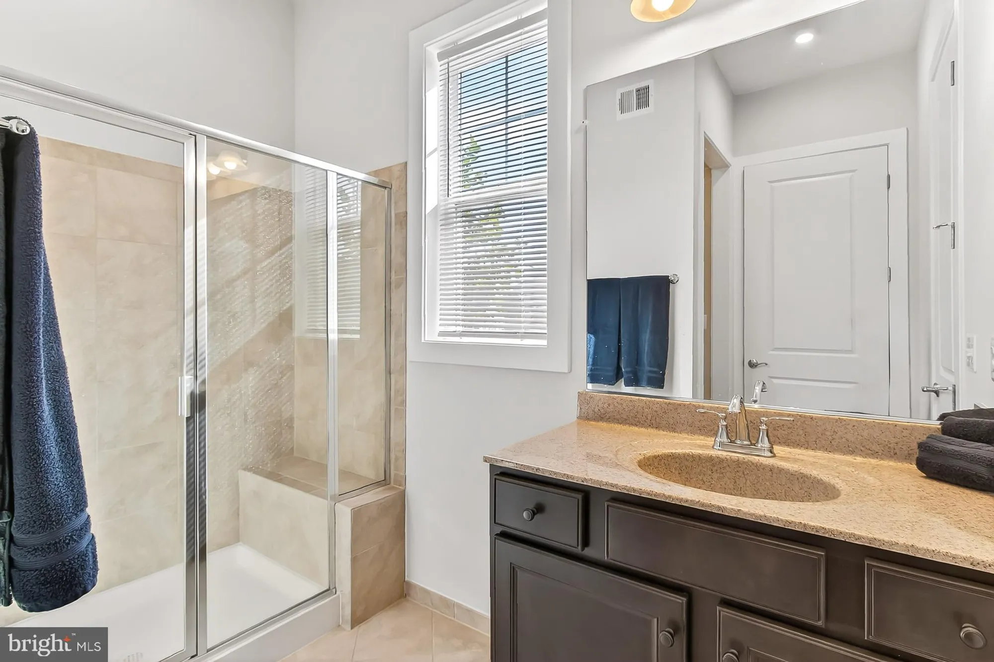 Property Slideshow image 34 of 73 | 42783 firefly sonata ter, Ashburn, VA, 20148