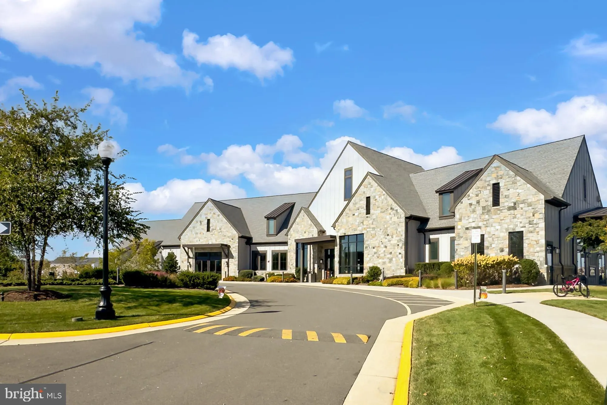 Property Slideshow image 48 of 73 | 42783 firefly sonata ter, Ashburn, VA, 20148