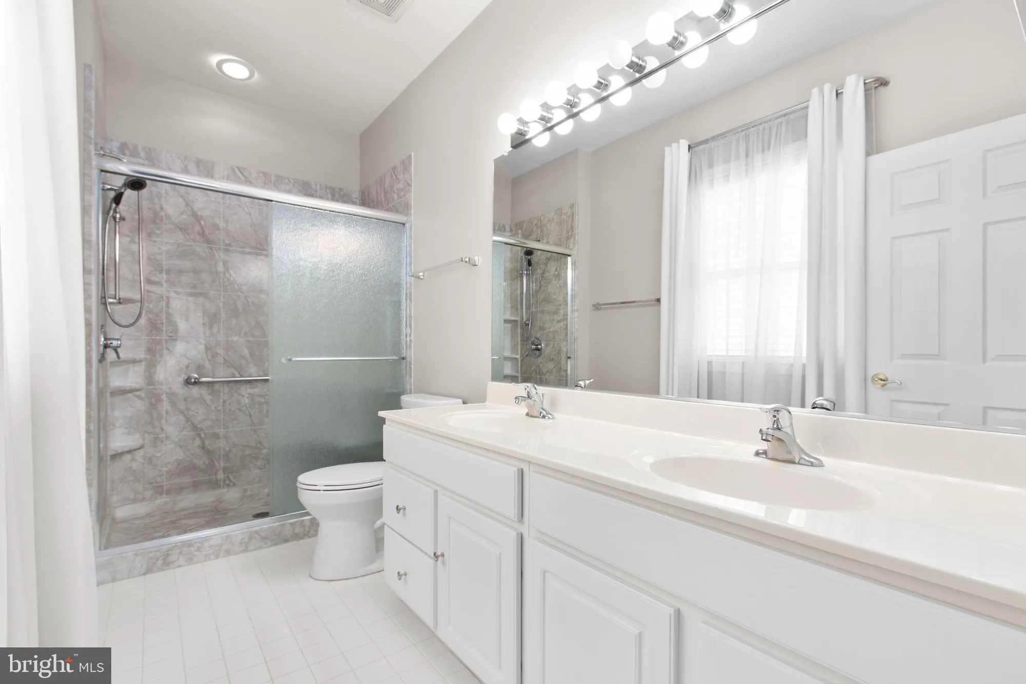 Property Slideshow image 29 of 53 | 304 bridgewater cir, Fredericksburg, VA, 22406