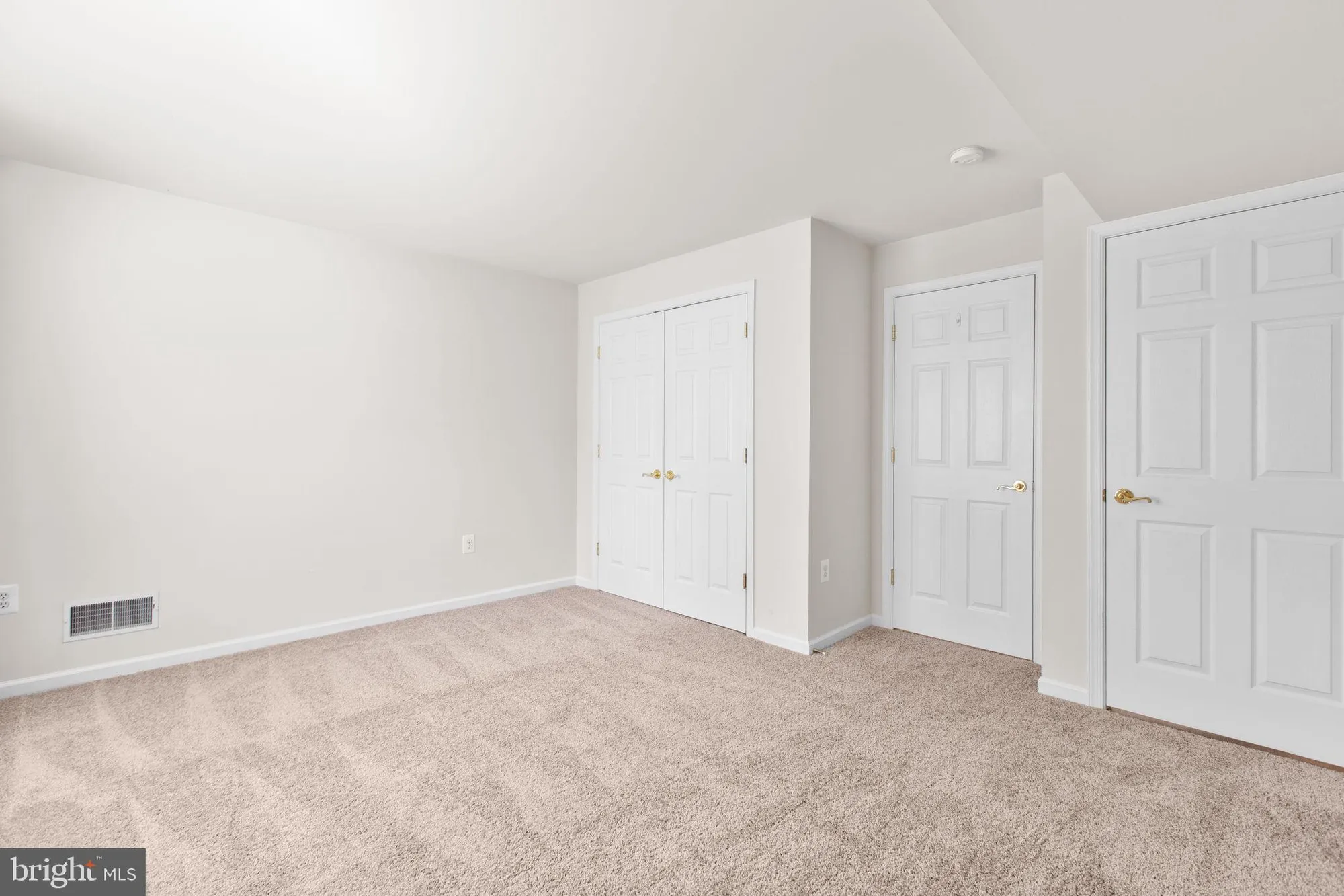 Property Slideshow image 34 of 53 | 304 bridgewater cir, Fredericksburg, VA, 22406