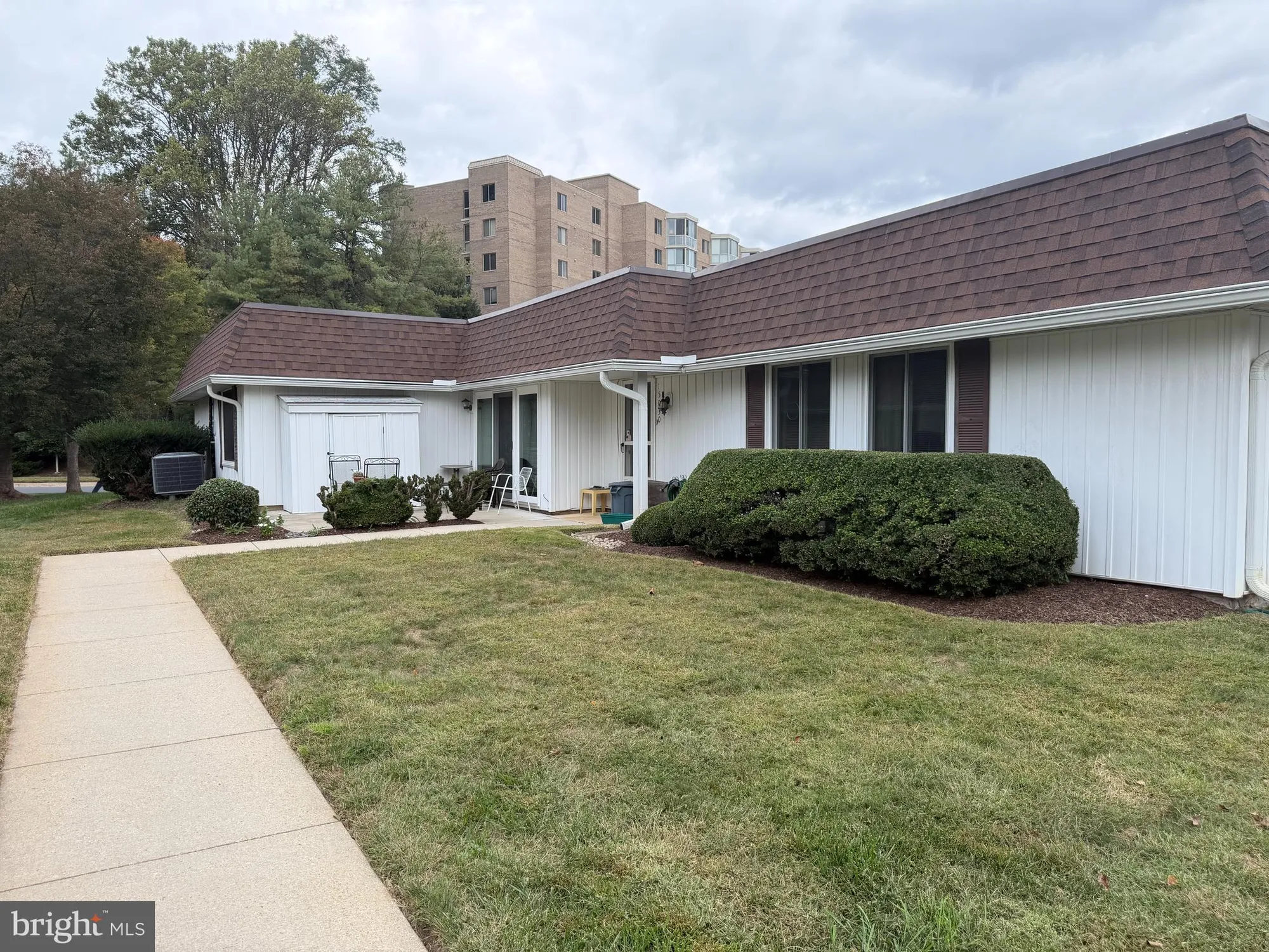 Property Slideshow image 1 of 37 | 15030 westholm ct # 268-c, Silver Spring, MD, 20906