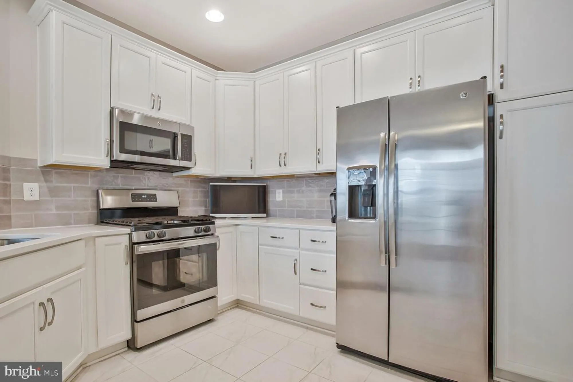 Property Slideshow image 6 of 35 | 2834 dragon fly way, Odenton, MD, 21113