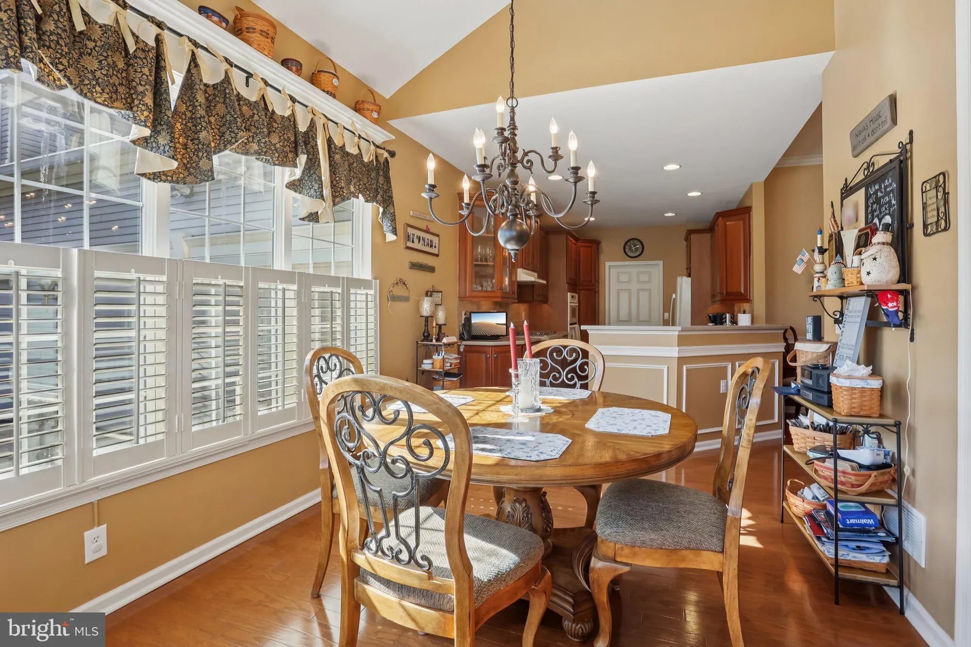 Property Slideshow image 11 of 35 | 100 villa dr 224, Warminster, PA, 18974