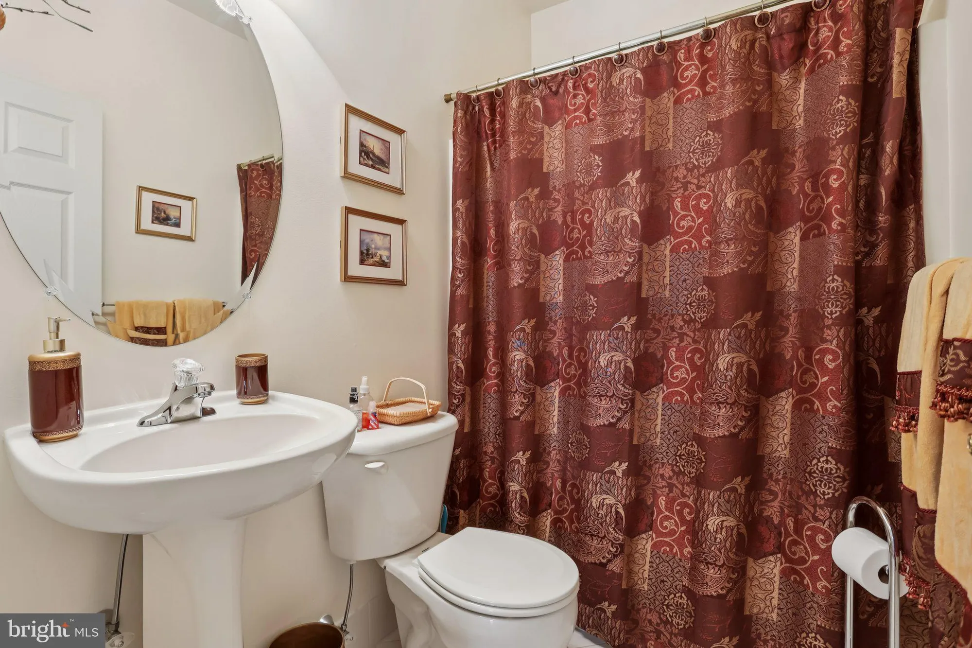 Property Slideshow image 23 of 35 | 100 villa dr 224, Warminster, PA, 18974