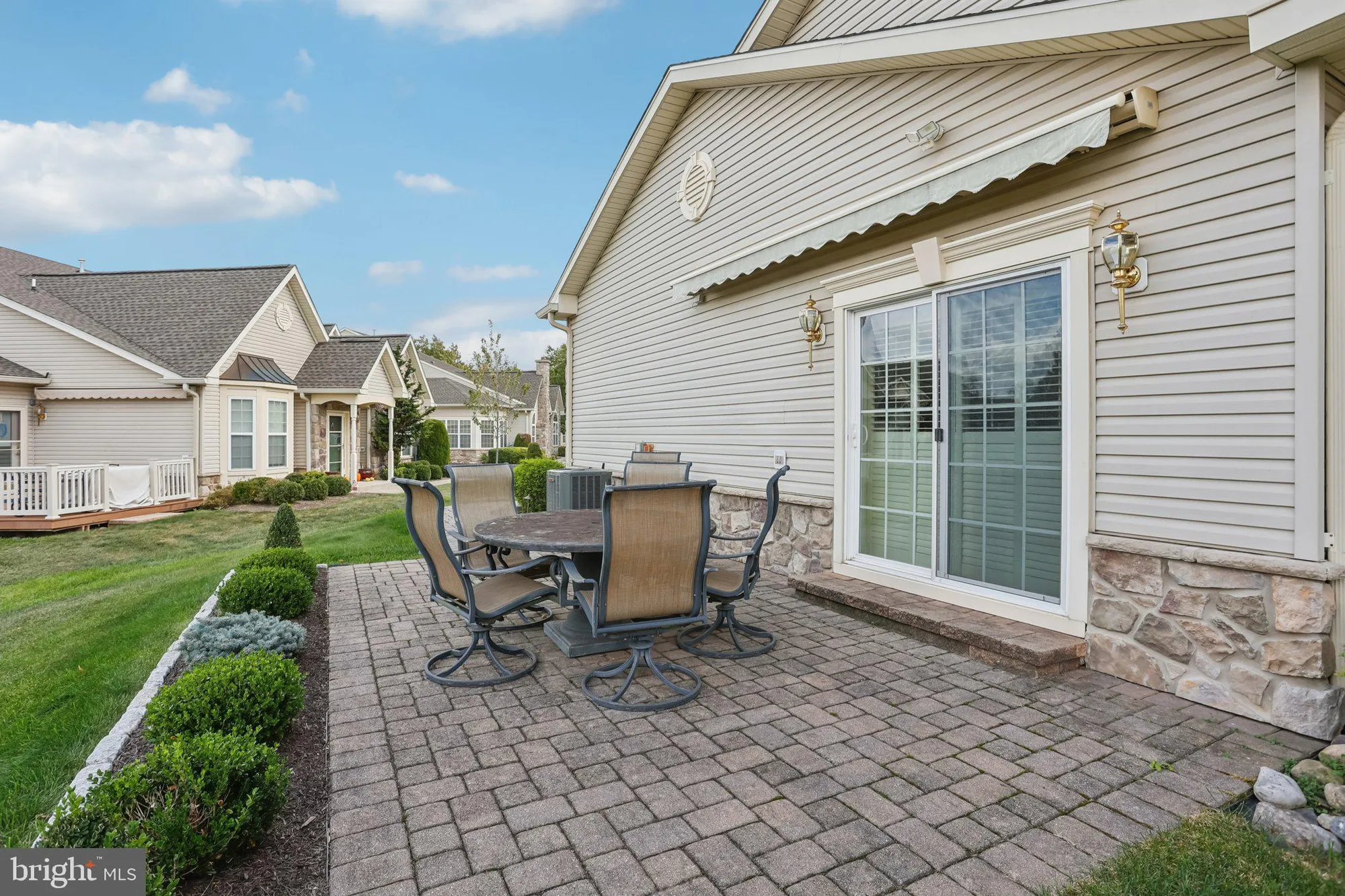 Property Slideshow image 32 of 35 | 100 villa dr 224, Warminster, PA, 18974