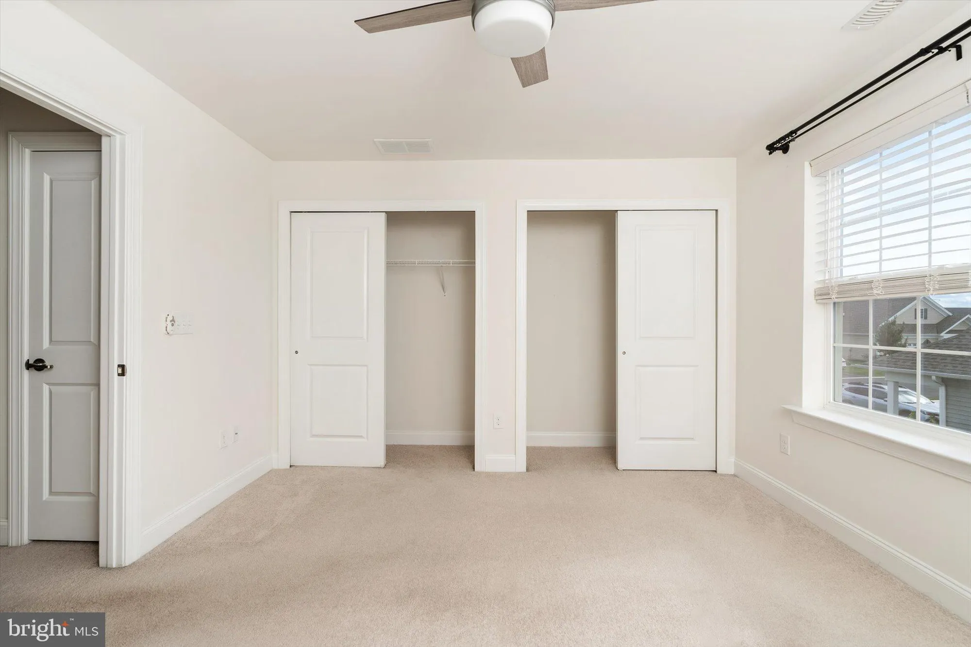 Property Slideshow image 37 of 43 | 50 boardwalk dr, Mount Holly, NJ, 08060