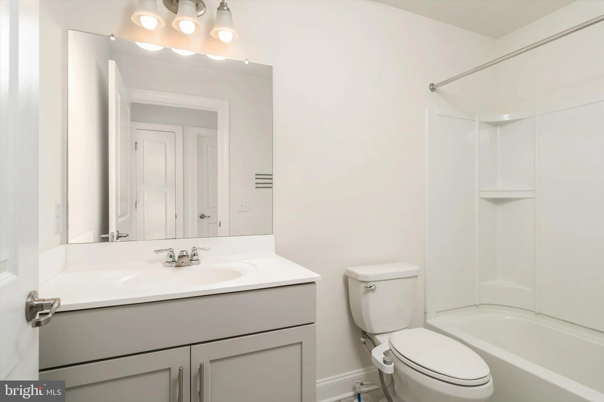 Property Slideshow image 35 of 43 | 50 boardwalk dr, Mount Holly, NJ, 08060