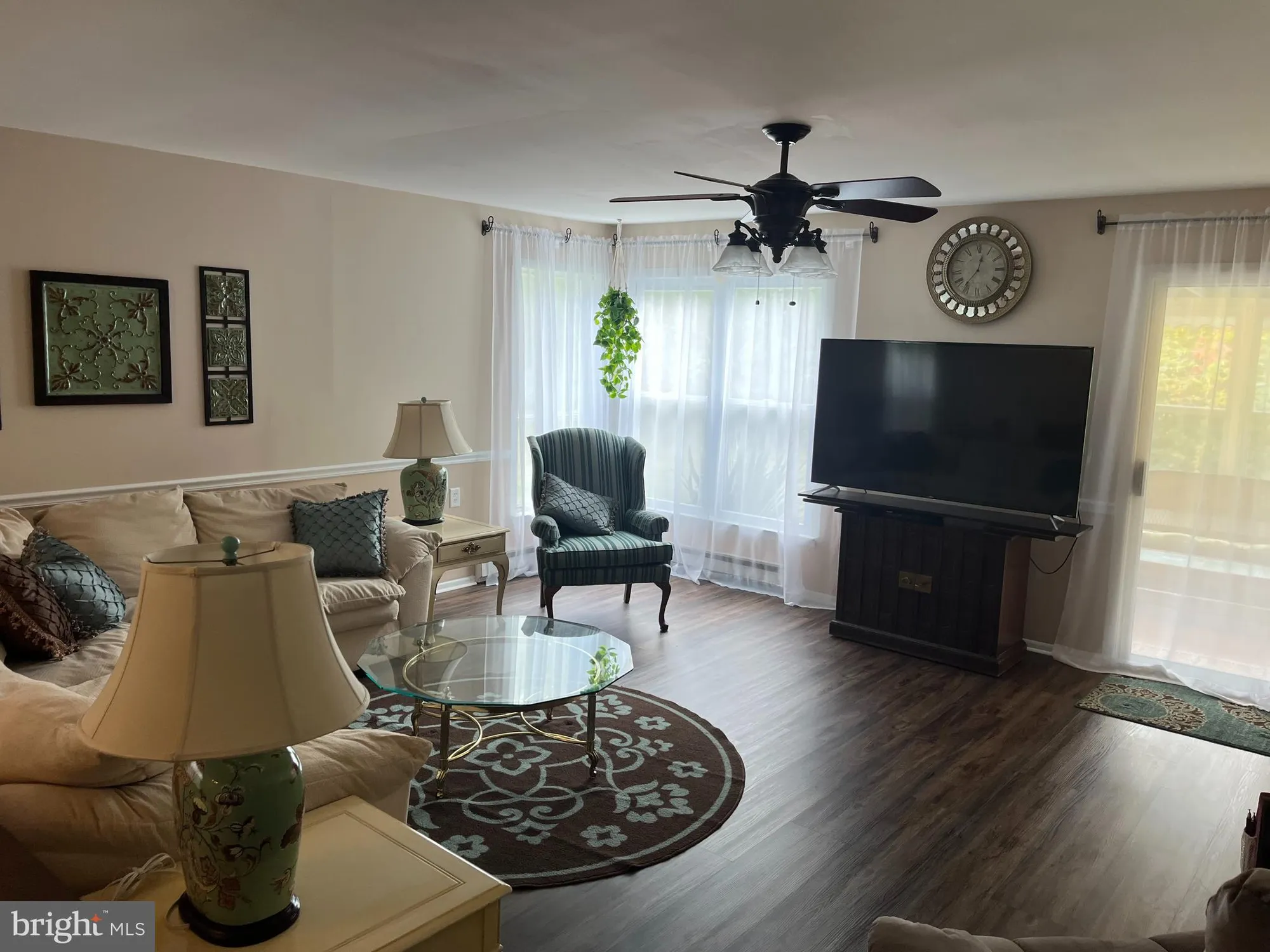 Property Slideshow image 17 of 30 | 53 finchley ct, Southampton, NJ, 08088