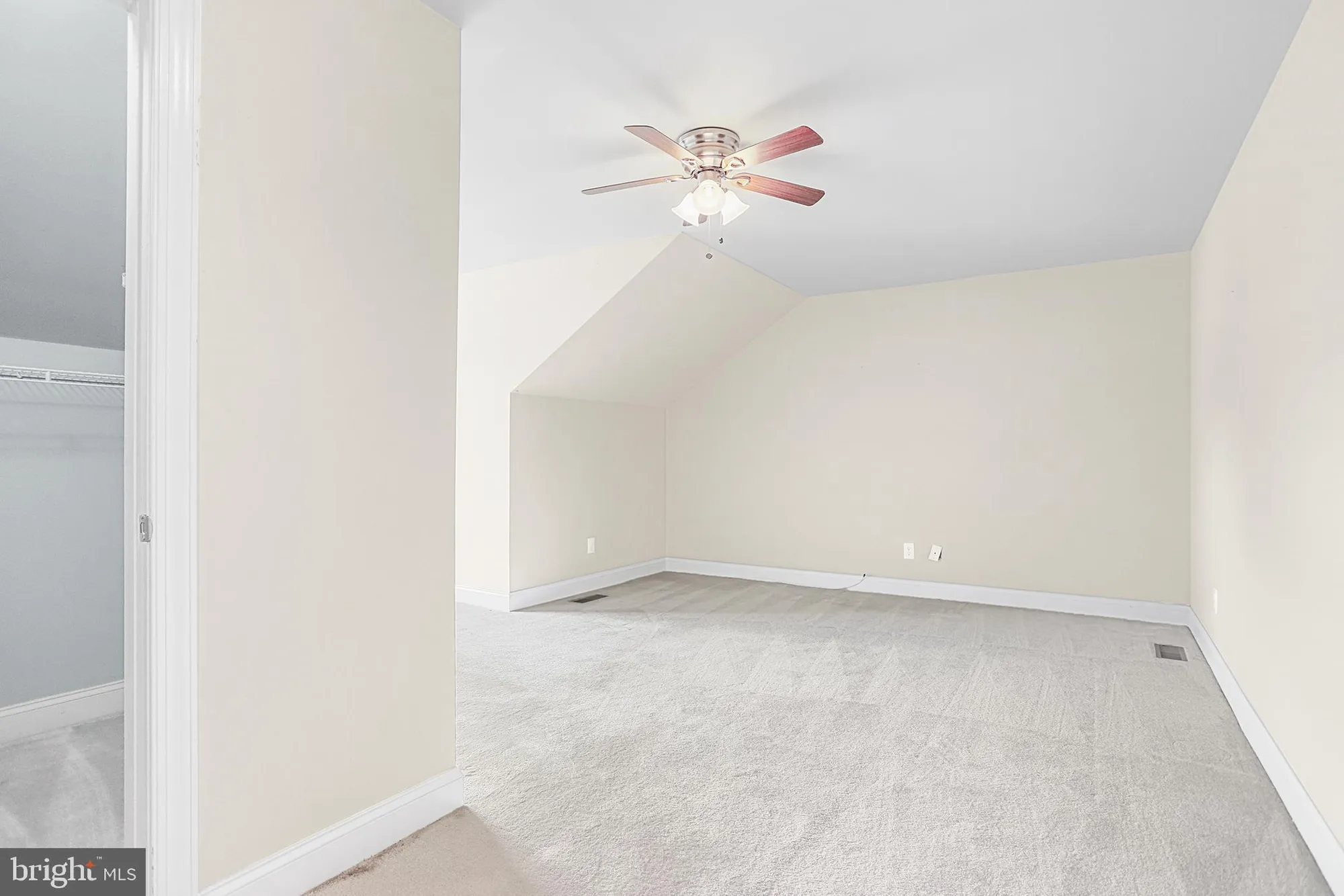 Property Slideshow image 22 of 32 | 1063 belmont ln, Garnet Valley, PA, 19060