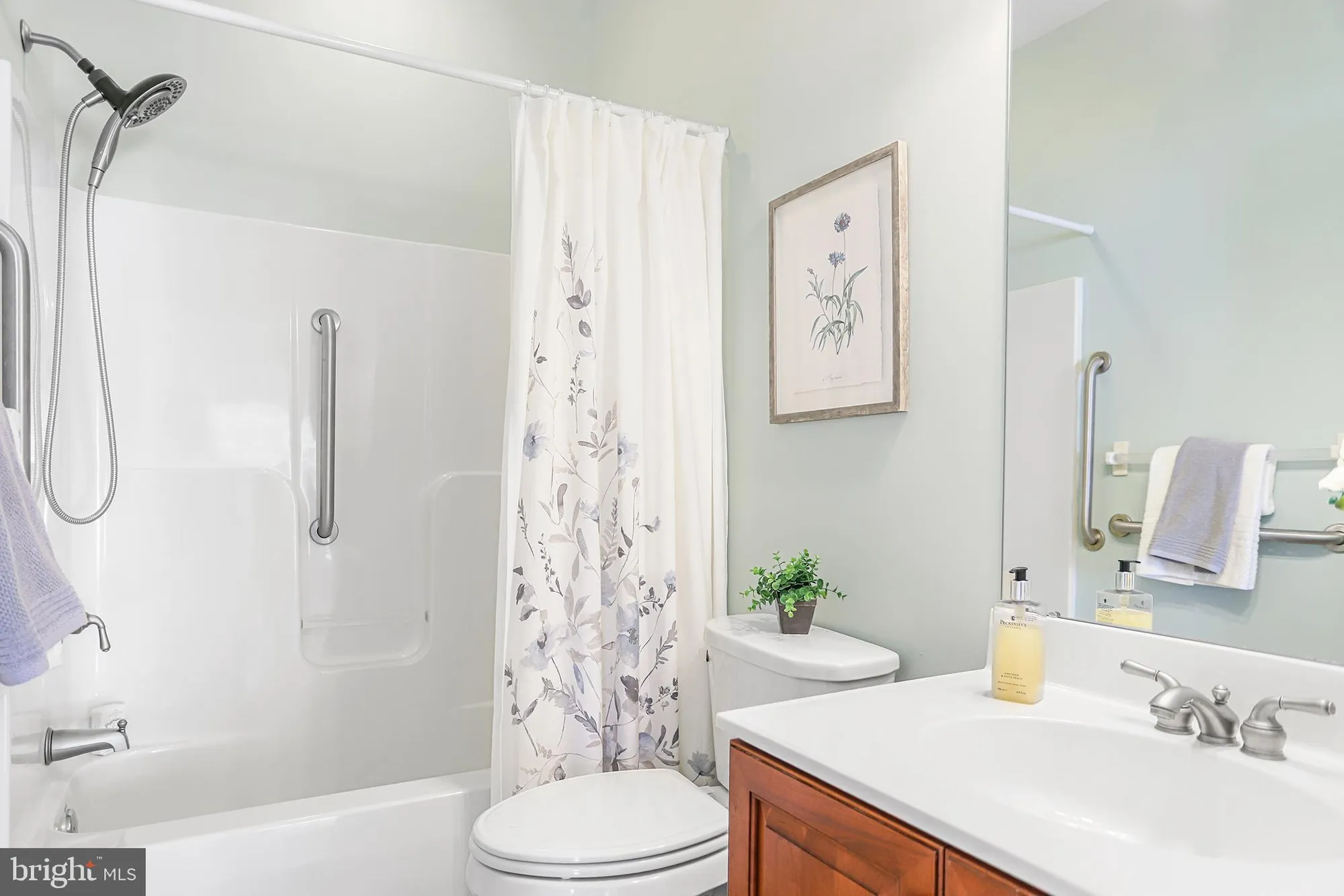 Property Slideshow image 21 of 32 | 1063 belmont ln, Garnet Valley, PA, 19060