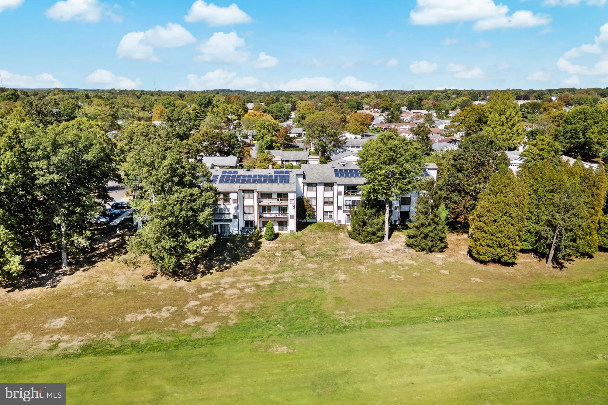 Property Slideshow image 3 of 25 | 278 crosse dr apt 3g, Monroe Twp, NJ, 08831