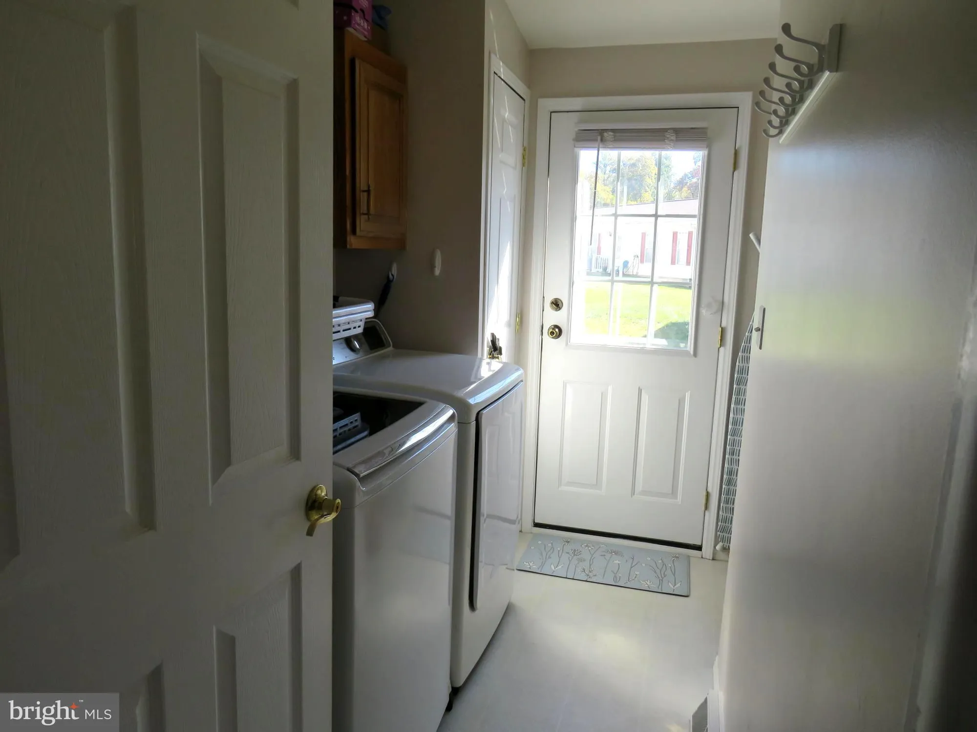 Property Slideshow image 21 of 37 | 183 spring meadow cir, New Hope, PA, 18938