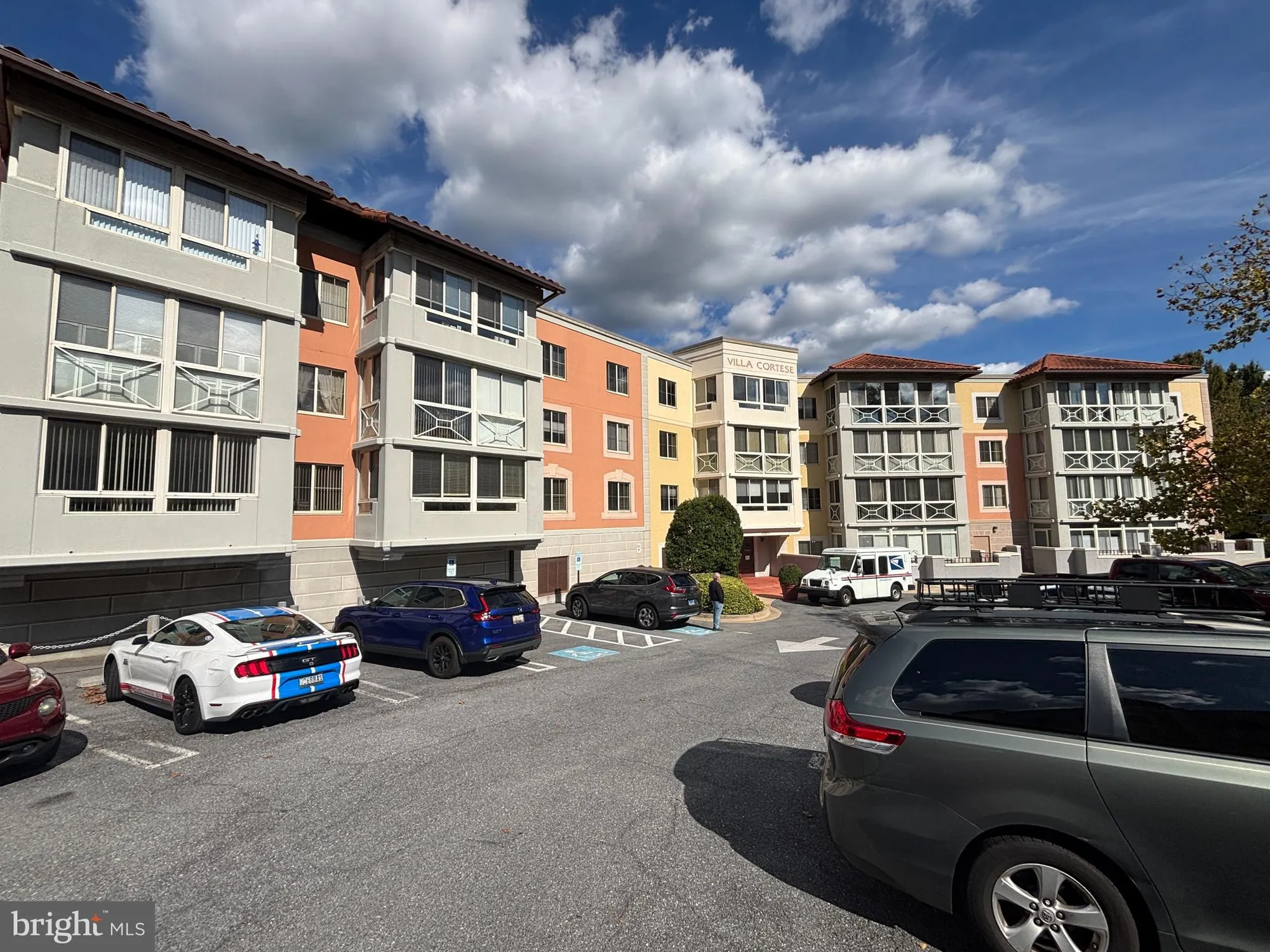 Property Slideshow image 1 of 23 | 14801 pennfield cir 412, Silver Spring, MD, 20906